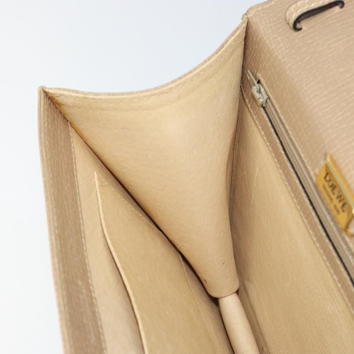 Loewe Loewe Barcelona Shoulder Bag Leather Size ONE SIZE - 24 Thumbnail
