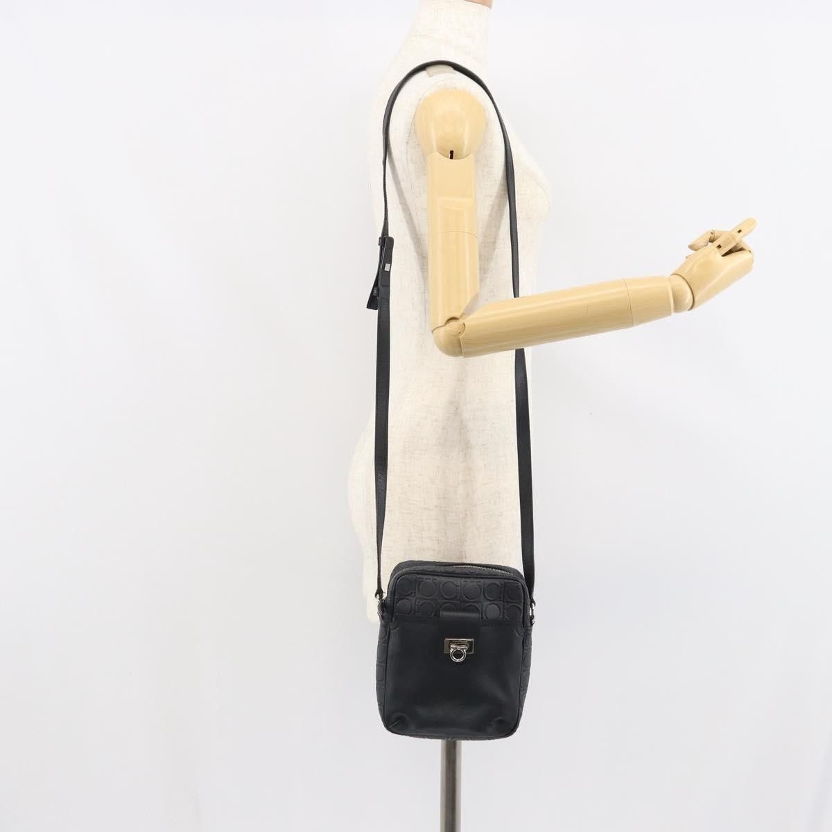 Salvatore Ferragamo Salvatore Ferragamo Gancini Shoulder Bag Leather Size ONE SIZE - 13 Thumbnail