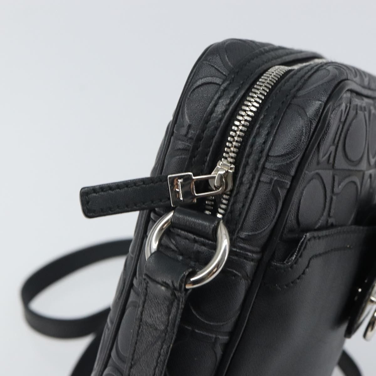 Salvatore Ferragamo Salvatore Ferragamo Gancini Shoulder Bag Leather Size ONE SIZE - 17 Thumbnail