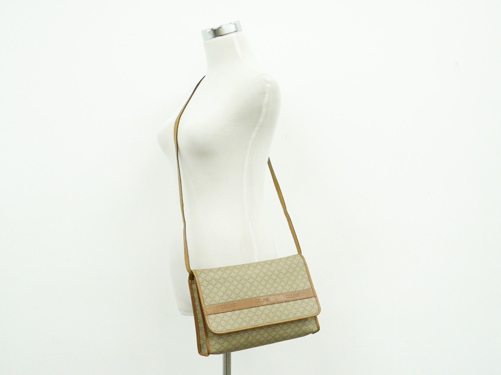 Celine Celine Vintage Macadam Shoulder Bag Canvas Size ONE SIZE - 8 Thumbnail