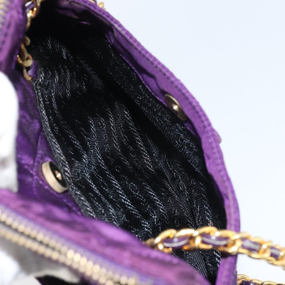 Prada Prada Re-Edition 1995 Chain Tote Quilted Re-Nylon Size ONE SIZE - 24 Thumbnail