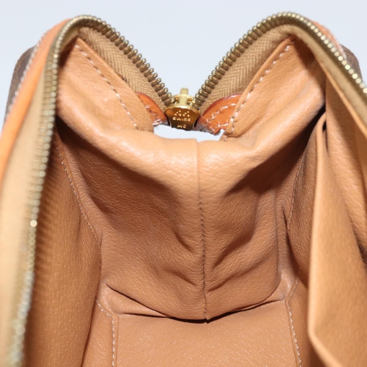 Celine Celine Macadam Pochette Canvas and Leather Size ONE SIZE - 17 Thumbnail