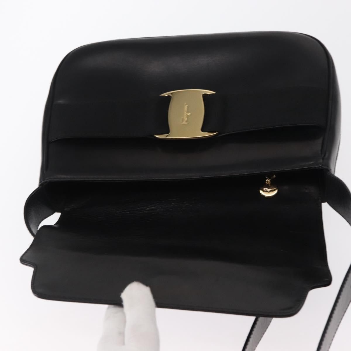 Salvatore Ferragamo Salvatore Ferragamo Vala Leather Size ONE SIZE - 14 Thumbnail