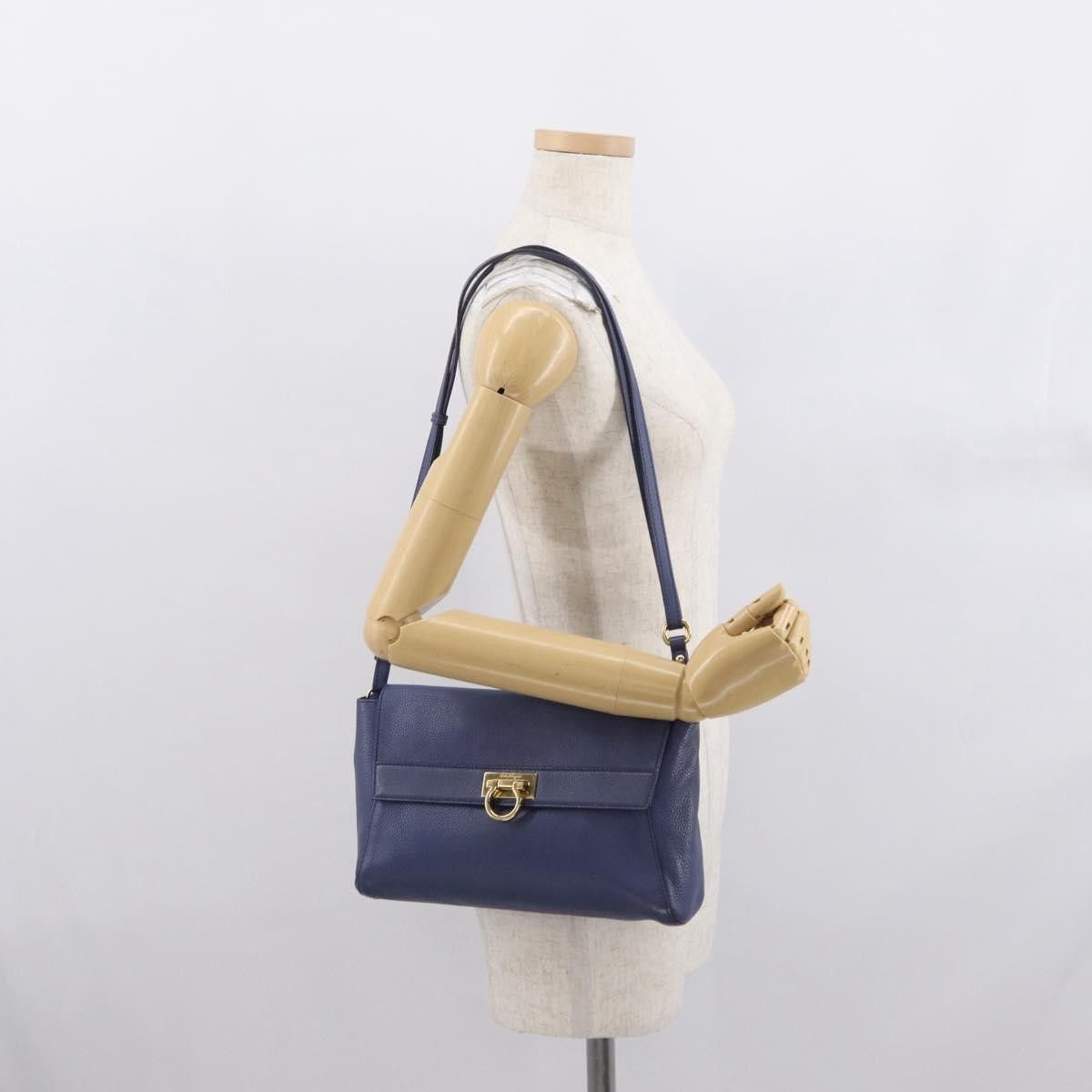 Salvatore Ferragamo Salvatore Ferragamo Abbey Leather Size ONE SIZE - 14 Thumbnail