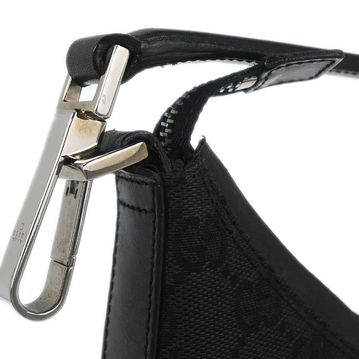 Gucci Gucci Vintage Clasp Handle Hobo GG Canvas Size ONE SIZE - 8 Thumbnail