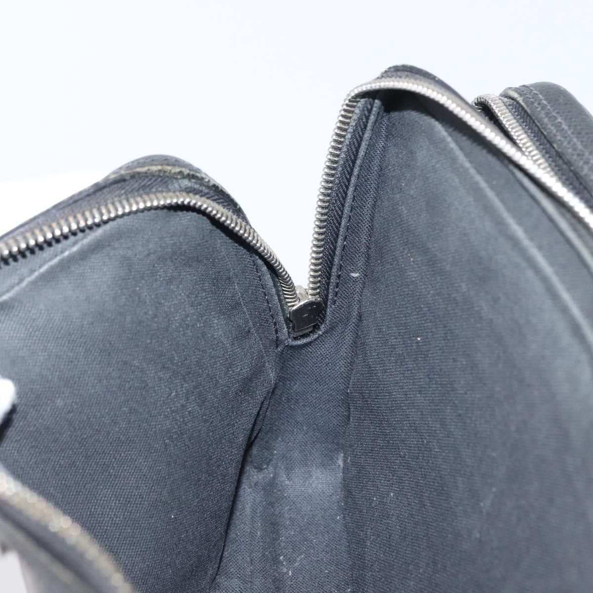 Louis Vuitton Louis Vuitton Pavel Taiga Leather Size ONE SIZE - 19 Thumbnail