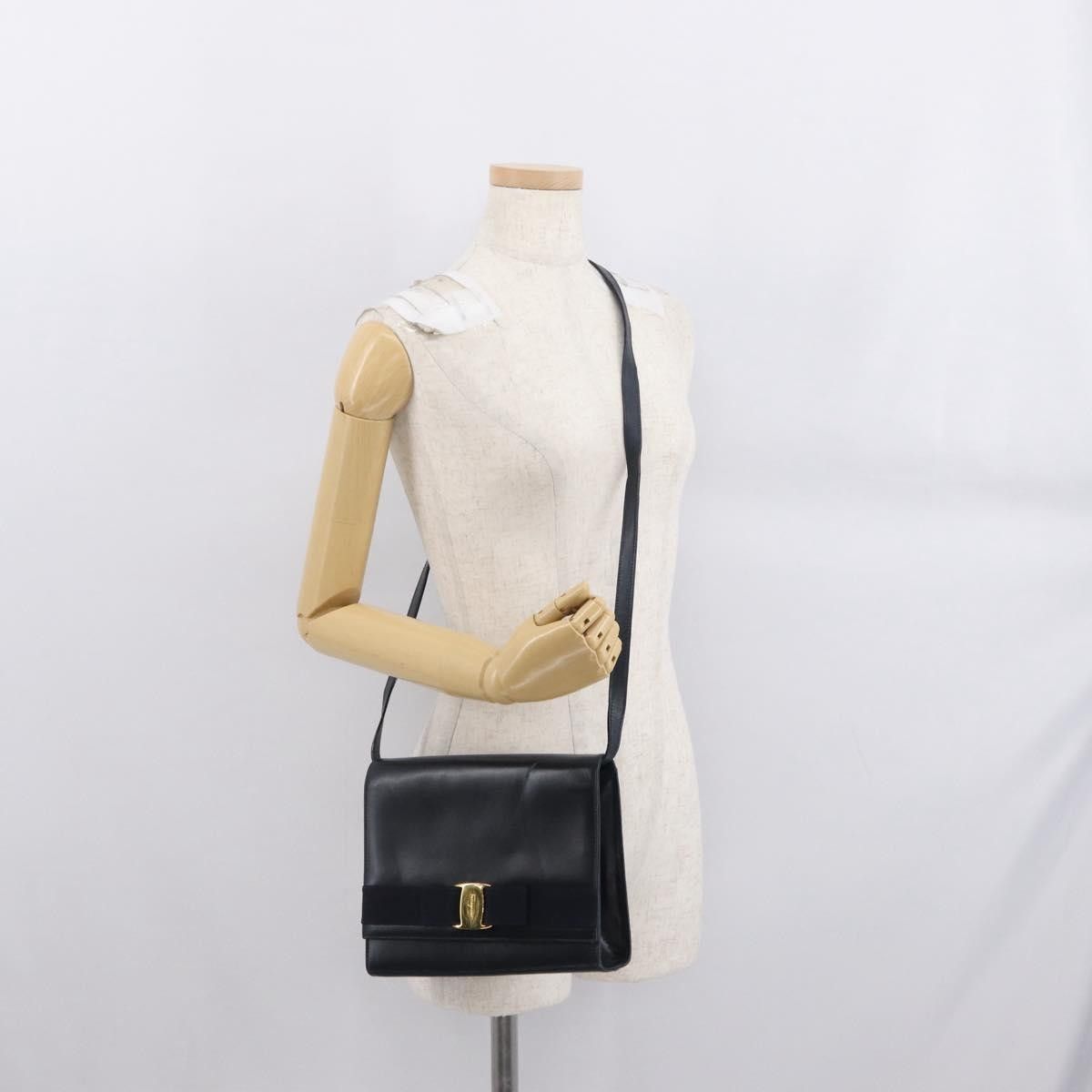 Salvatore Ferragamo Salvatore Ferragamo Vala Leather Size ONE SIZE - 13 Thumbnail