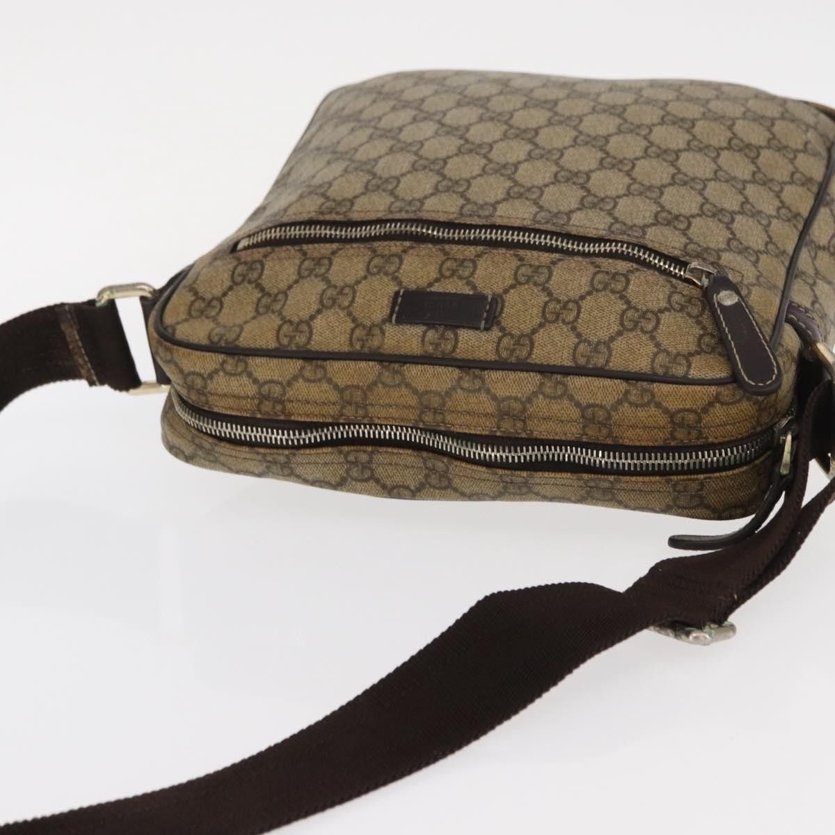 Gucci Gucci Front Zip Messenger GG Coated Canvas Size ONE SIZE - 19 Thumbnail