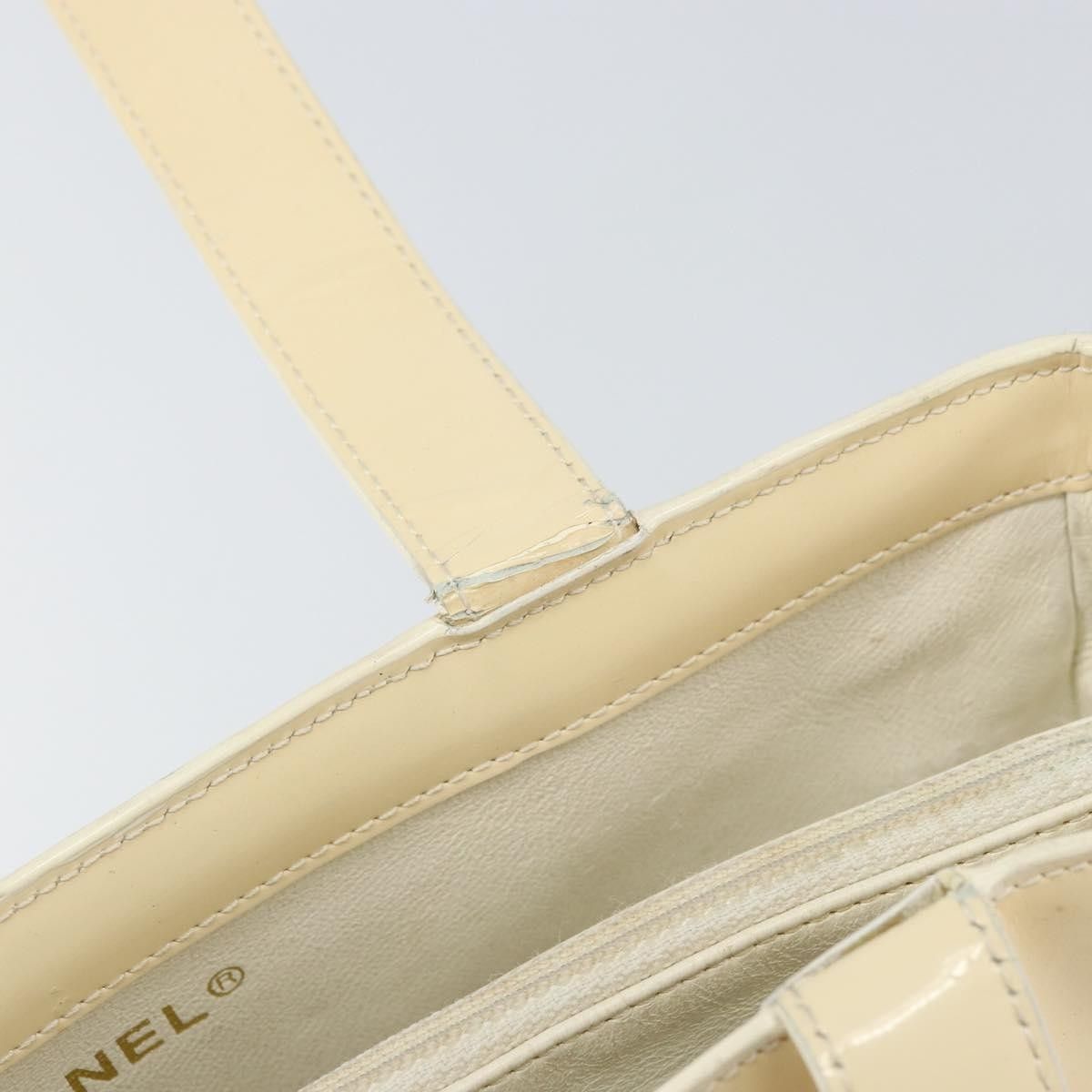 Chanel Chanel Vintage Embossed Logo Shoulder Patent Size ONE SIZE - 19 Thumbnail