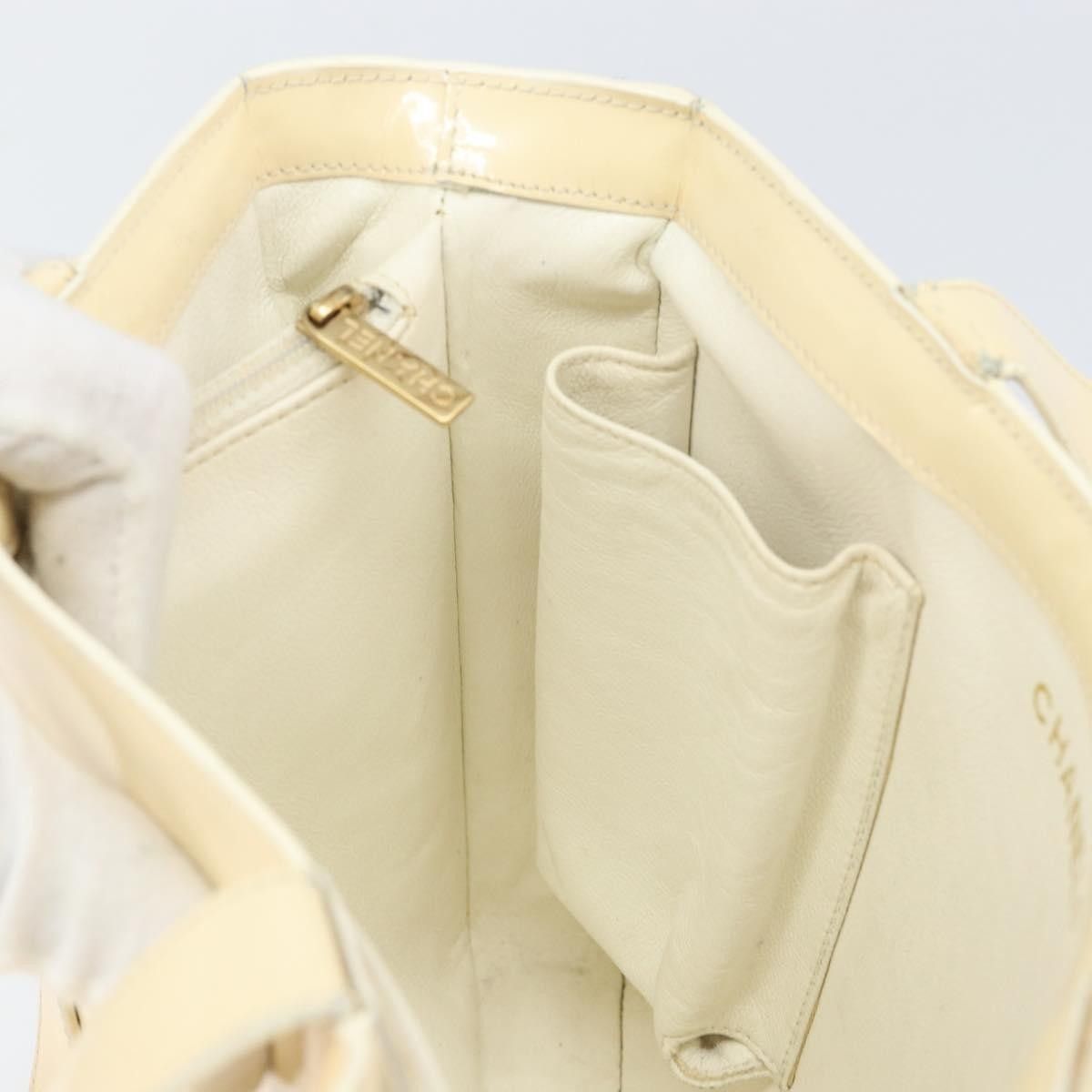 Chanel Chanel Vintage Embossed Logo Shoulder Patent Size ONE SIZE - 22 Thumbnail