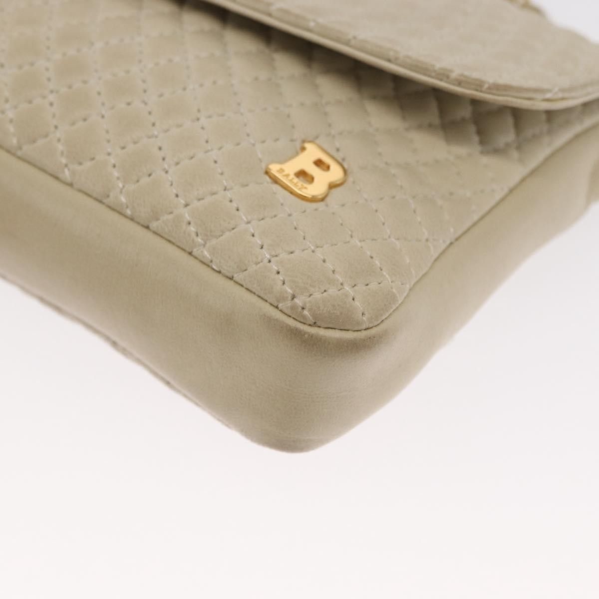 Bally Bally Vintage Chain Quilted Leather Size ONE SIZE - 8 Thumbnail