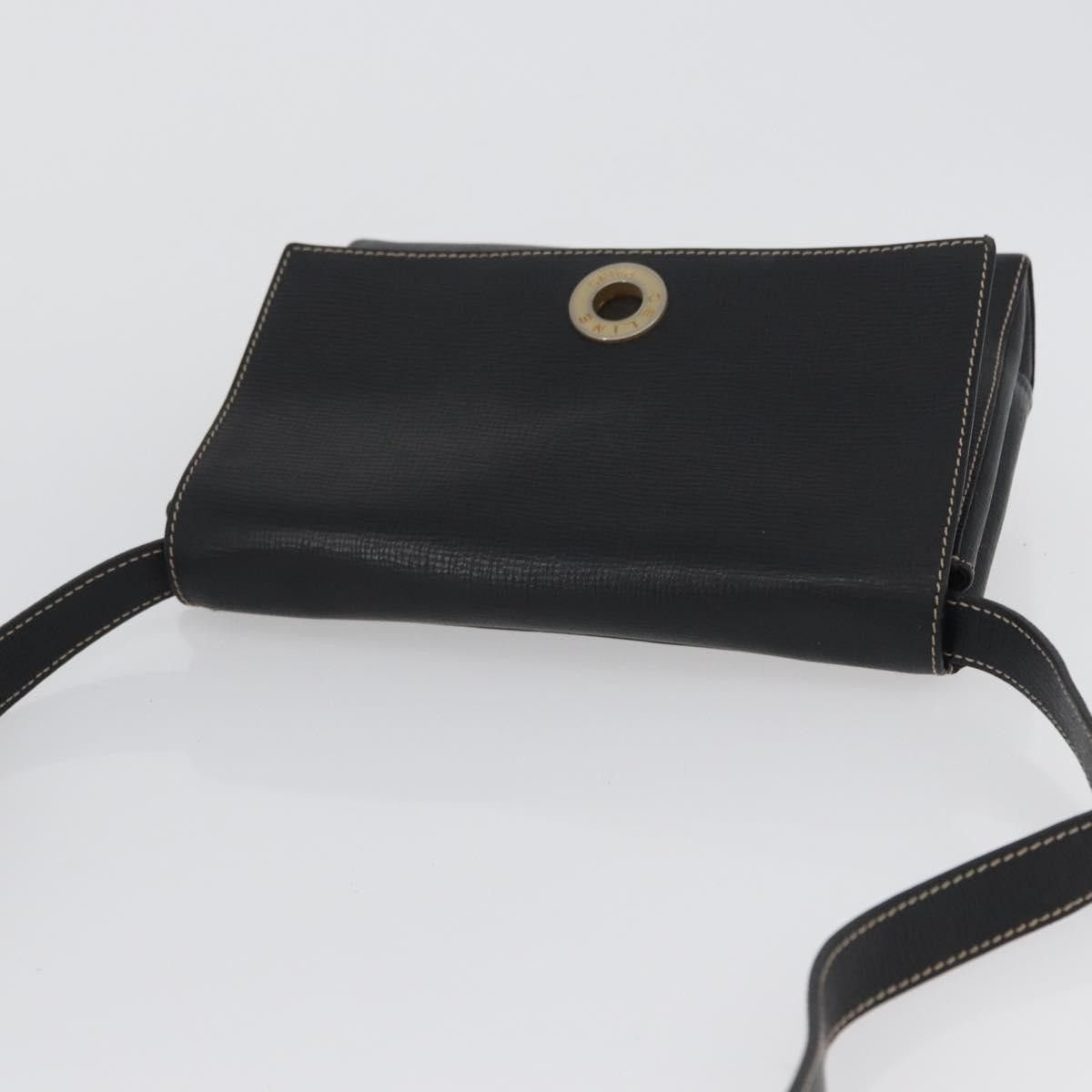 Celine Celine Circle Logo Shoulder Bag Leather Size ONE SIZE - 15 Thumbnail