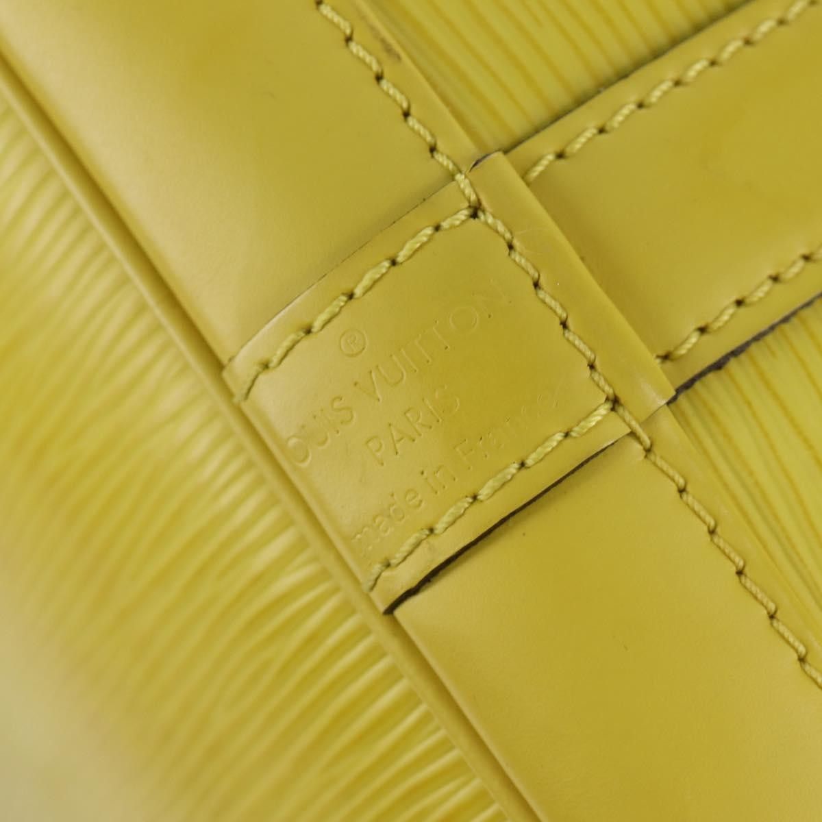 Louis Vuitton Louis Vuitton Petit Noe Handbag Epi Leather Size ONE SIZE - 6 Thumbnail