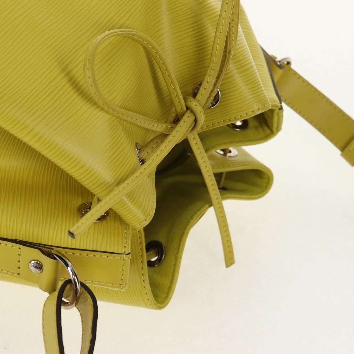 Louis Vuitton Louis Vuitton Petit Noe Handbag Epi Leather Size ONE SIZE - 17 Thumbnail