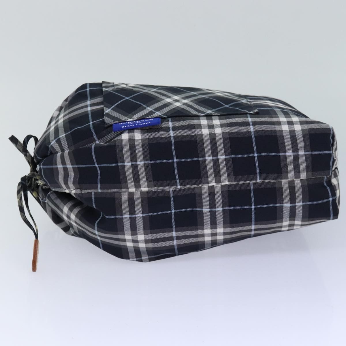 Burberry Burberry Nova Check Blue Label Nylon Size ONE SIZE - 4 Thumbnail