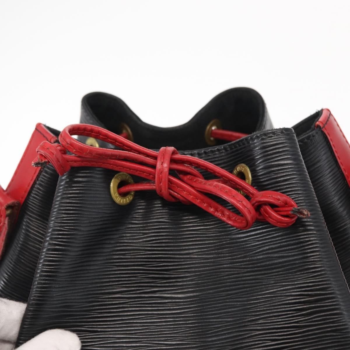 Louis Vuitton Louis Vuitton Bicolor Noe Epi Leather Size ONE SIZE - 17 Thumbnail