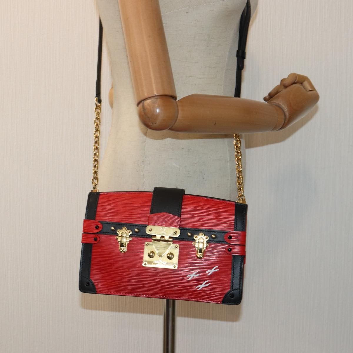 Louis Vuitton Louis Vuitton Trunk Clutch Epi Leather Size ONE SIZE - 15 Thumbnail