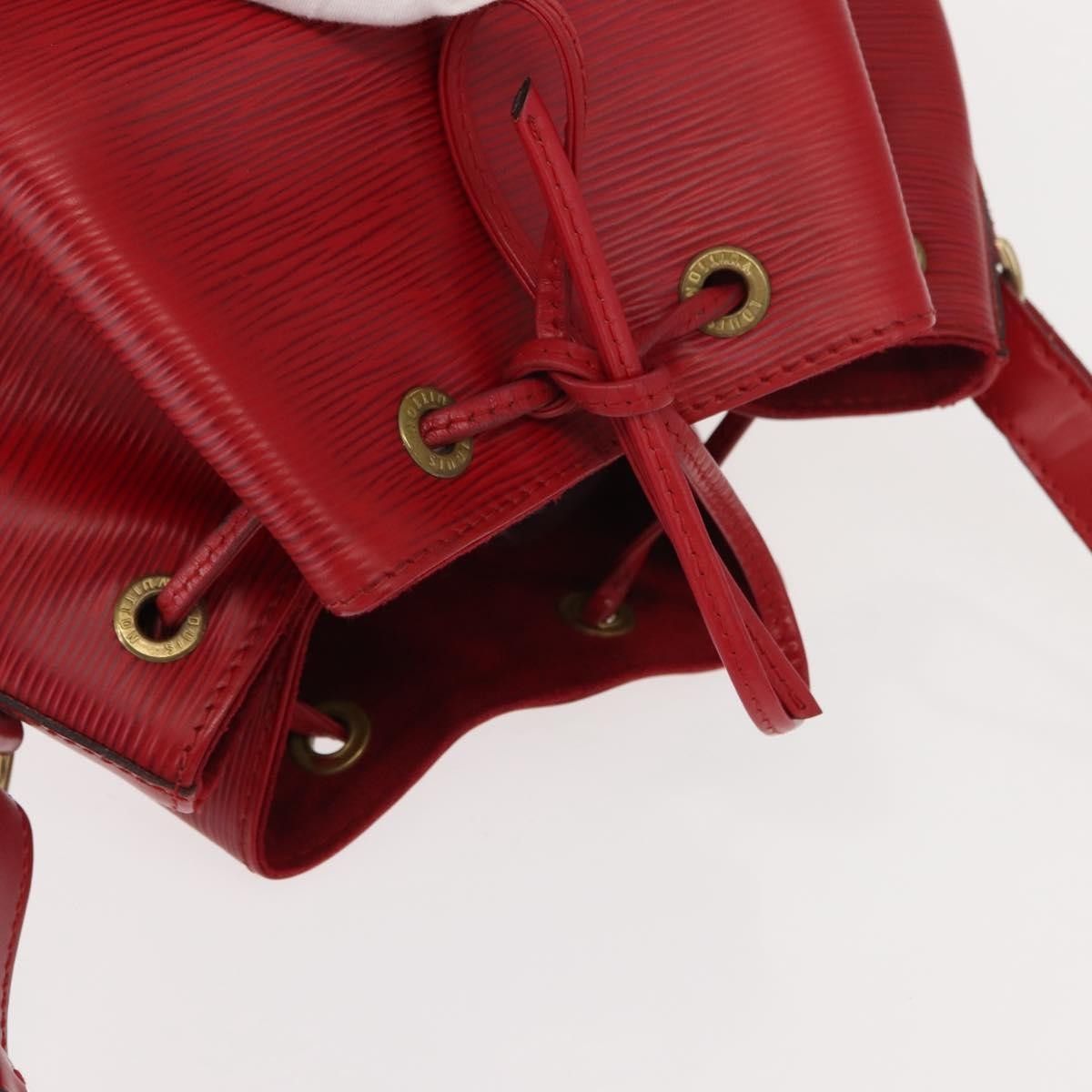 Louis Vuitton Louis Vuitton Noe Epi Leather Size ONE SIZE - 17 Thumbnail