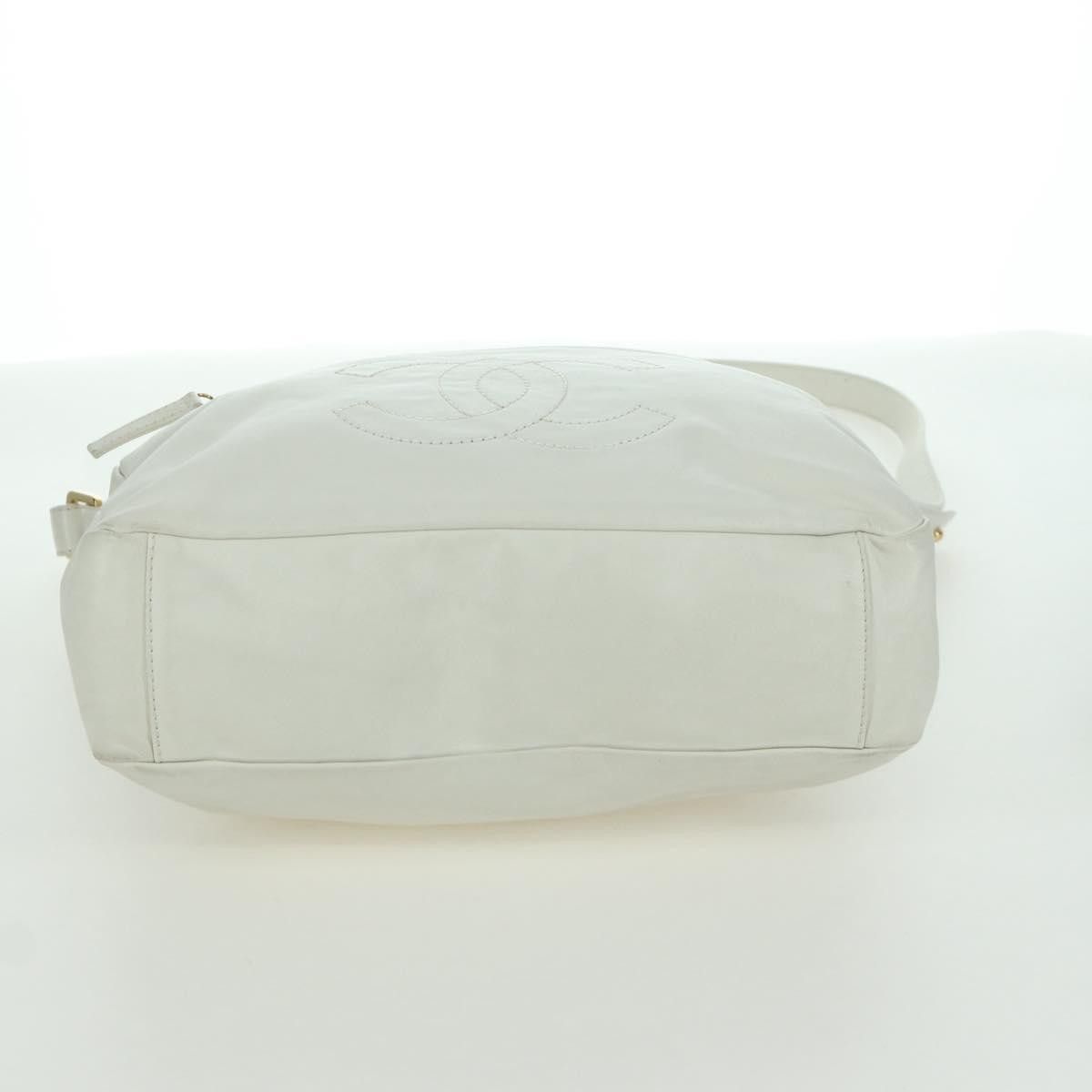 Chanel Chanel Rodeo Drive Hobo Leather Size ONE SIZE - 18 Thumbnail