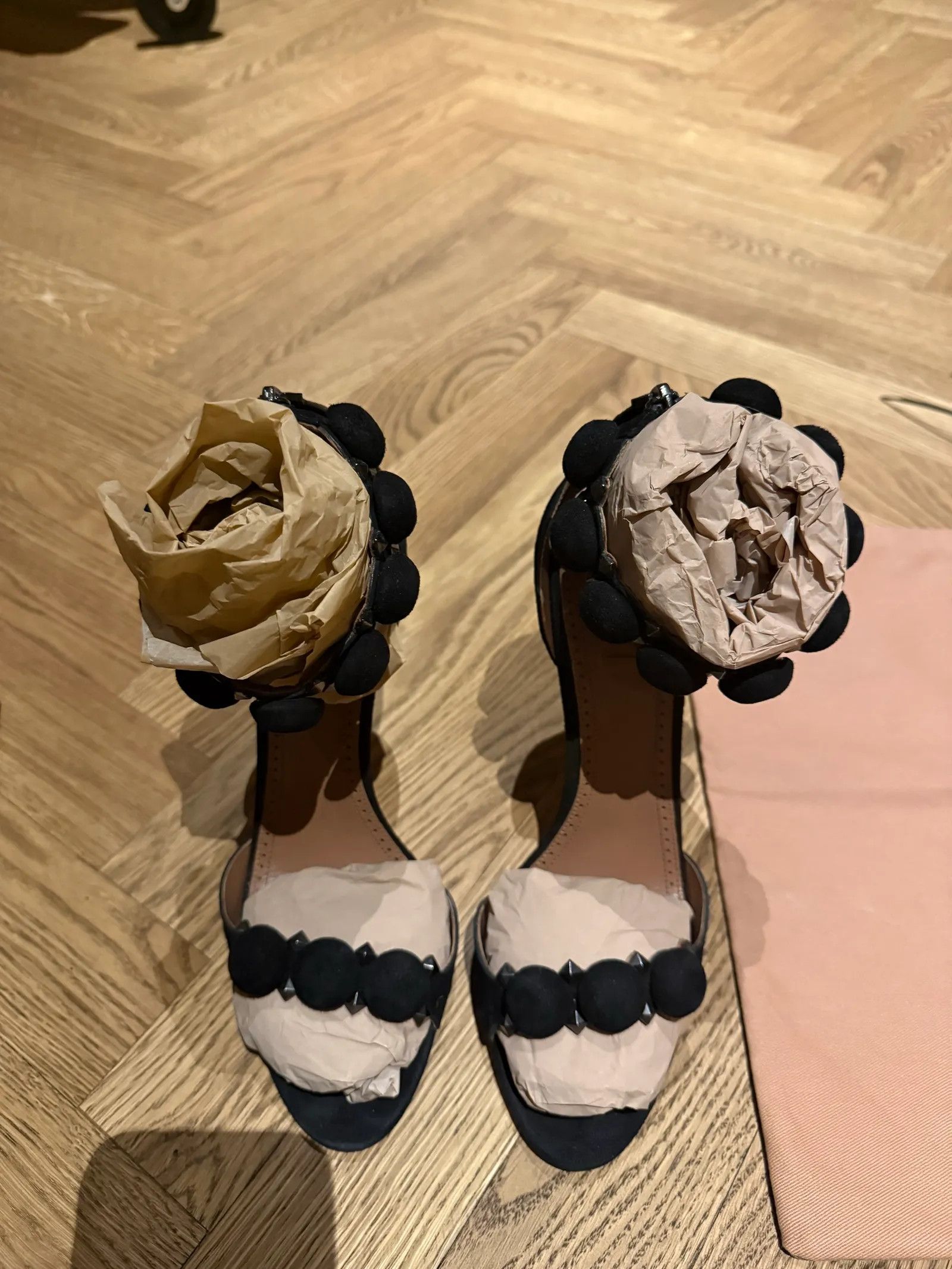 Alaia Alaïa La Bombe 90 suede sandals Heels Size US 9.5 / IT 39.5 - 8 Thumbnail