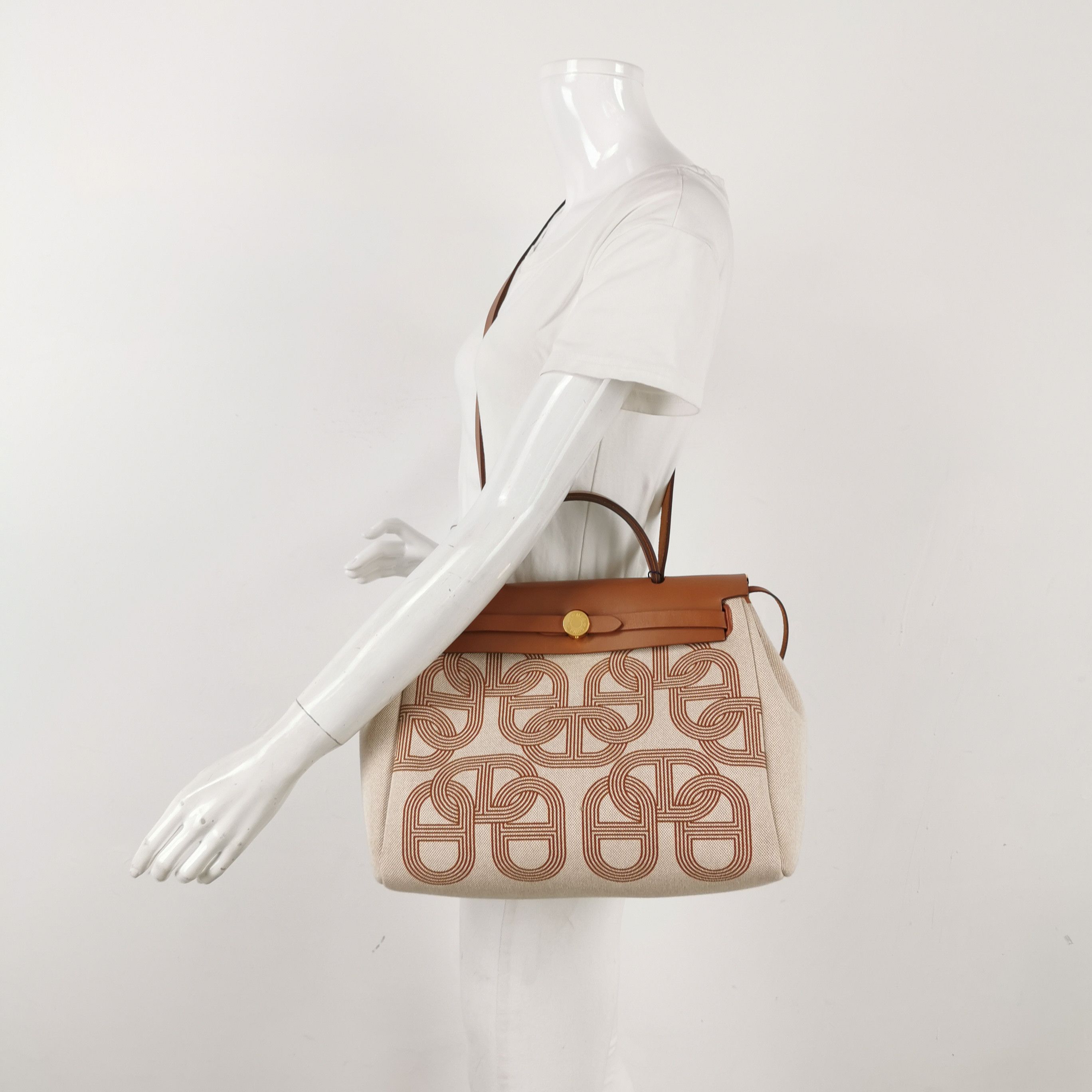 Hermes Hermes Women os Shoulder Bags Size ONE SIZE - 2 Thumbnail