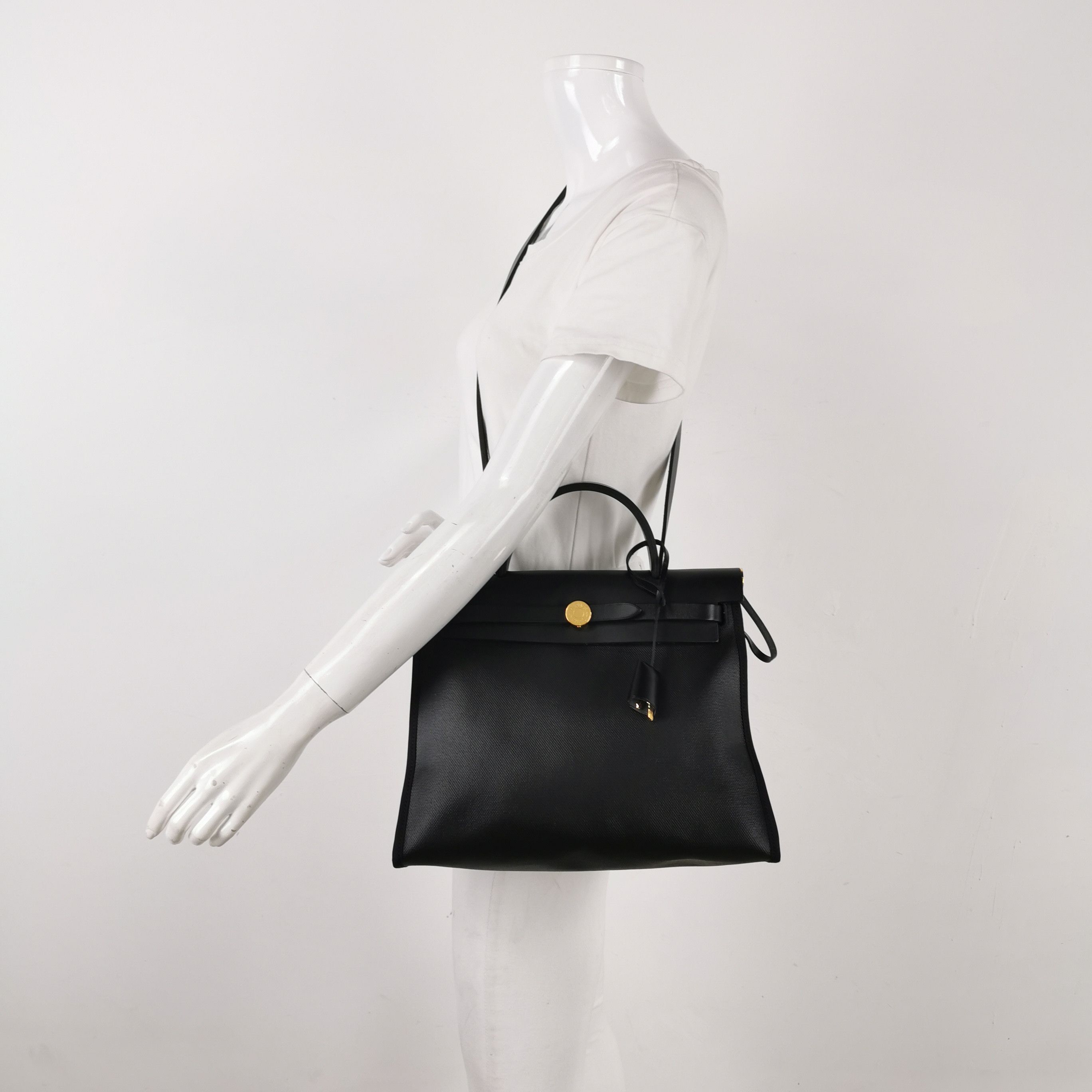 Hermes Hermes Women os Shoulder Bags Size ONE SIZE - 2 Thumbnail