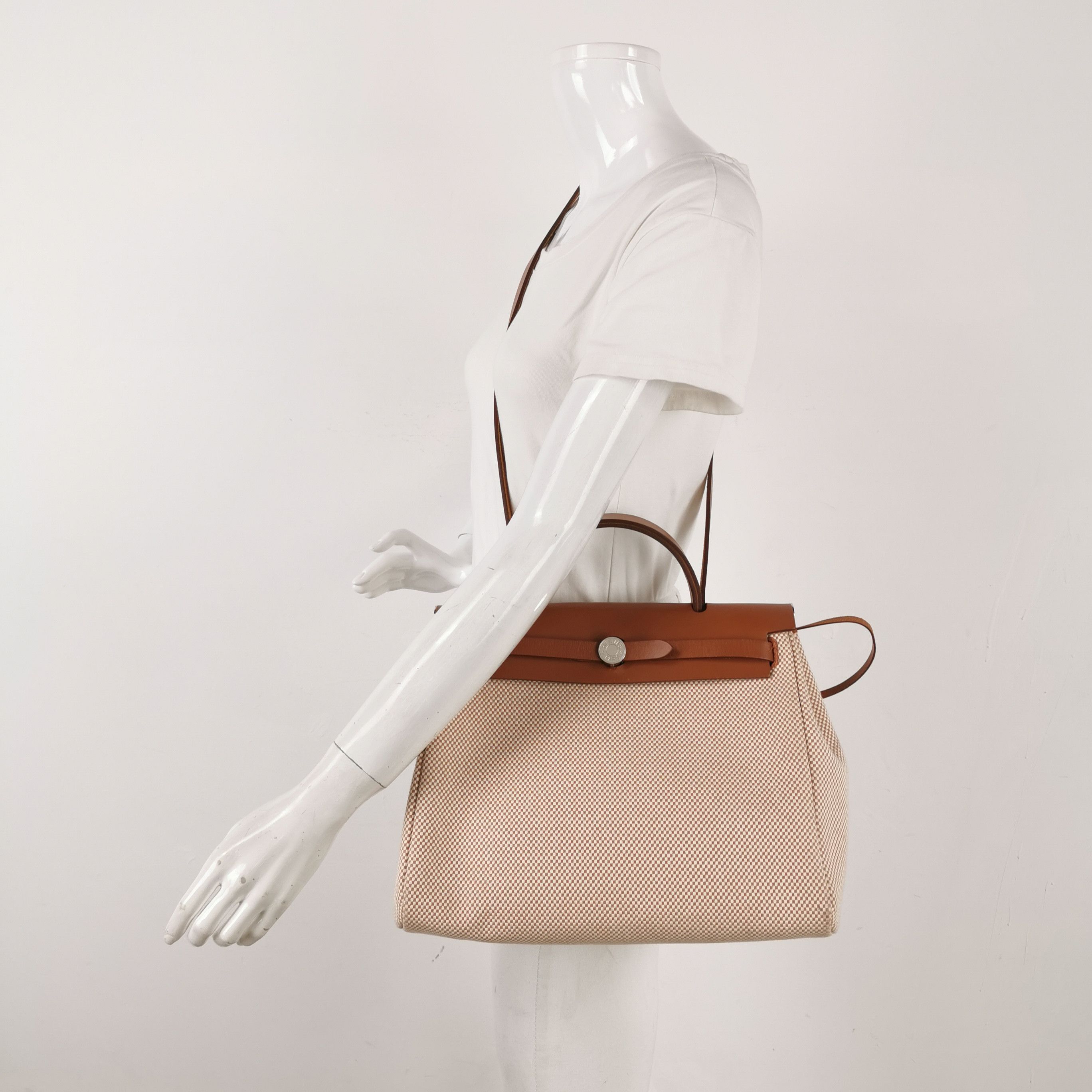 Hermes Hermes Women os Shoulder Bags Size ONE SIZE - 2 Thumbnail