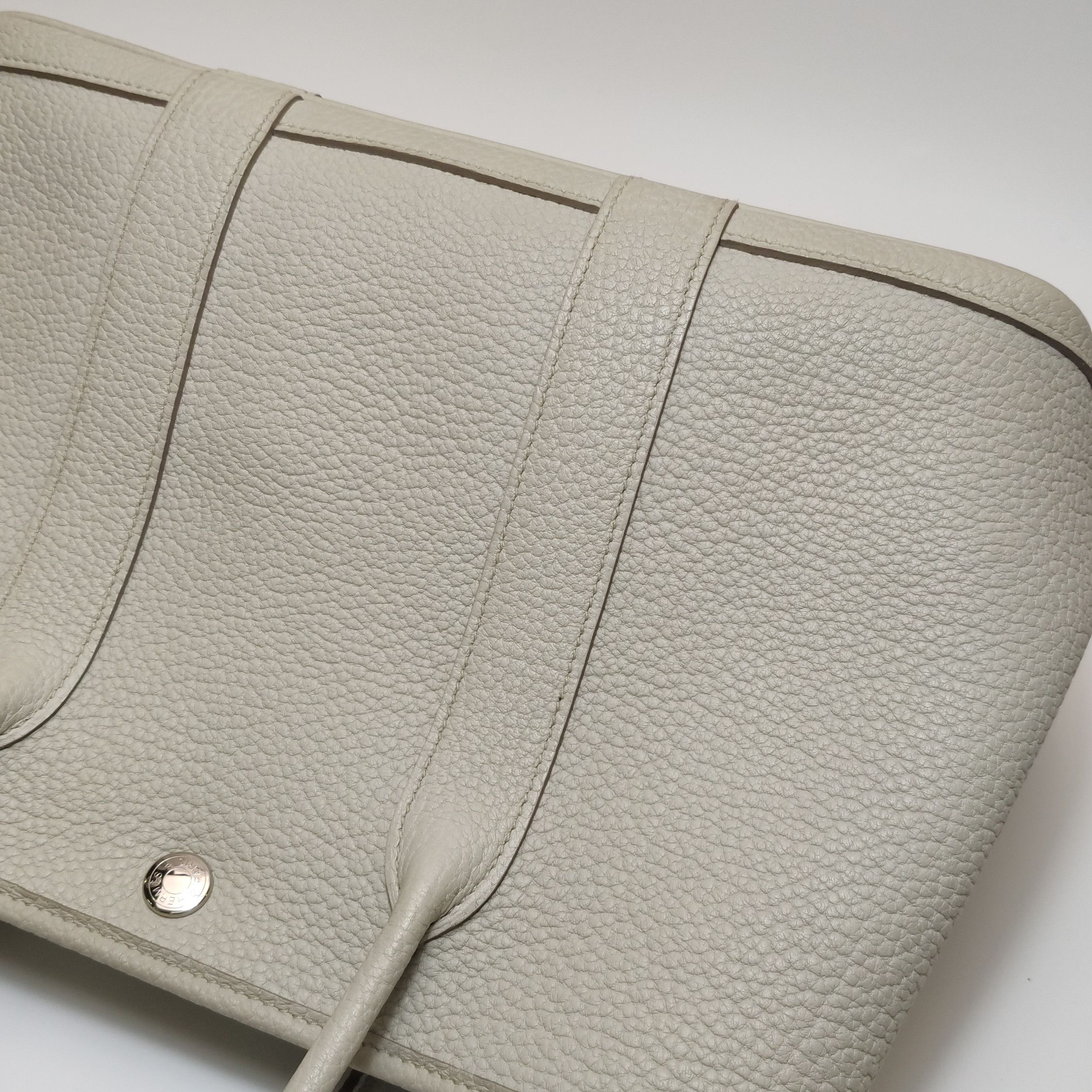 Hermes Hermes Women os Tote Bags Size ONE SIZE - 18 Thumbnail
