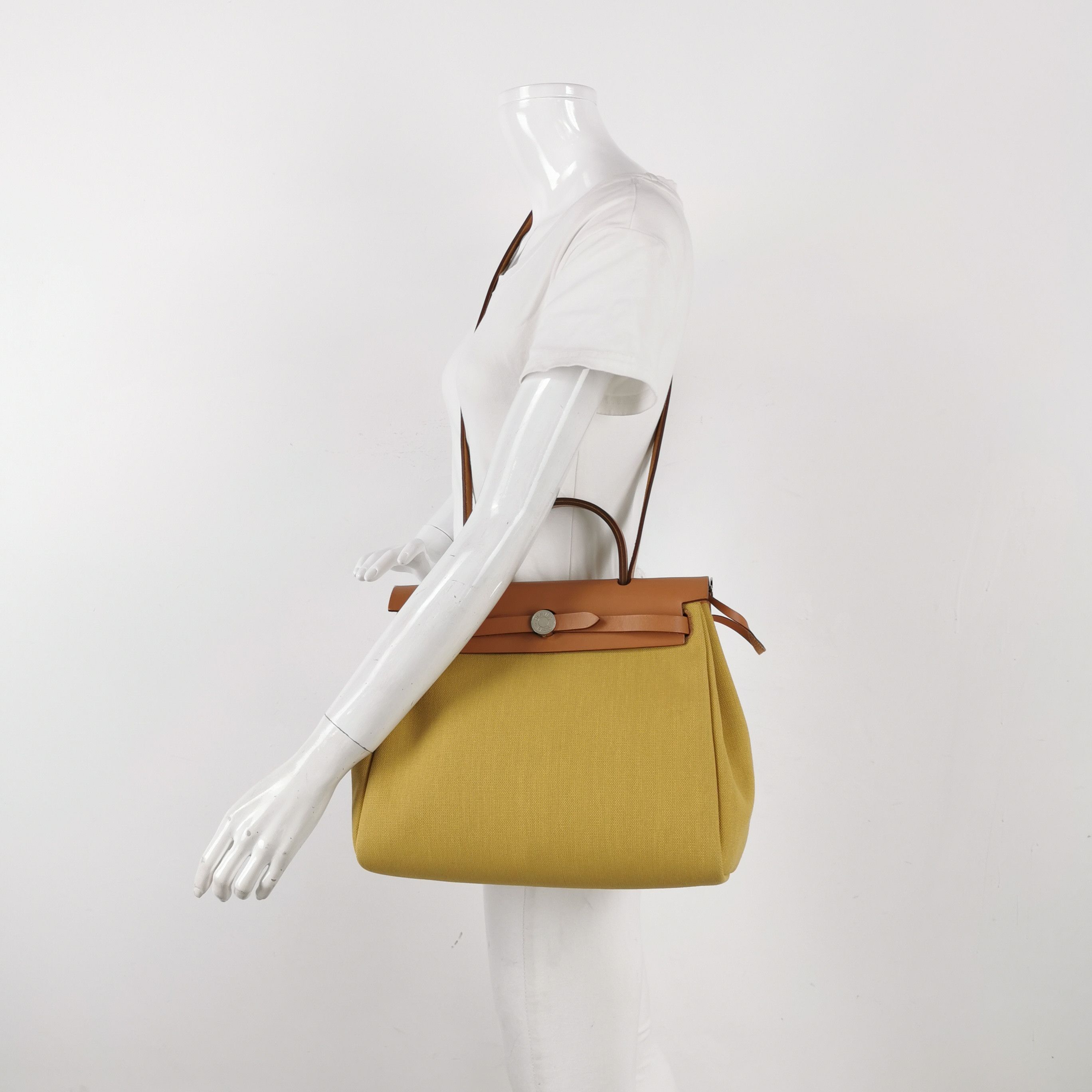 Hermes Hermes Women os Shoulder Bags Size ONE SIZE - 2 Thumbnail