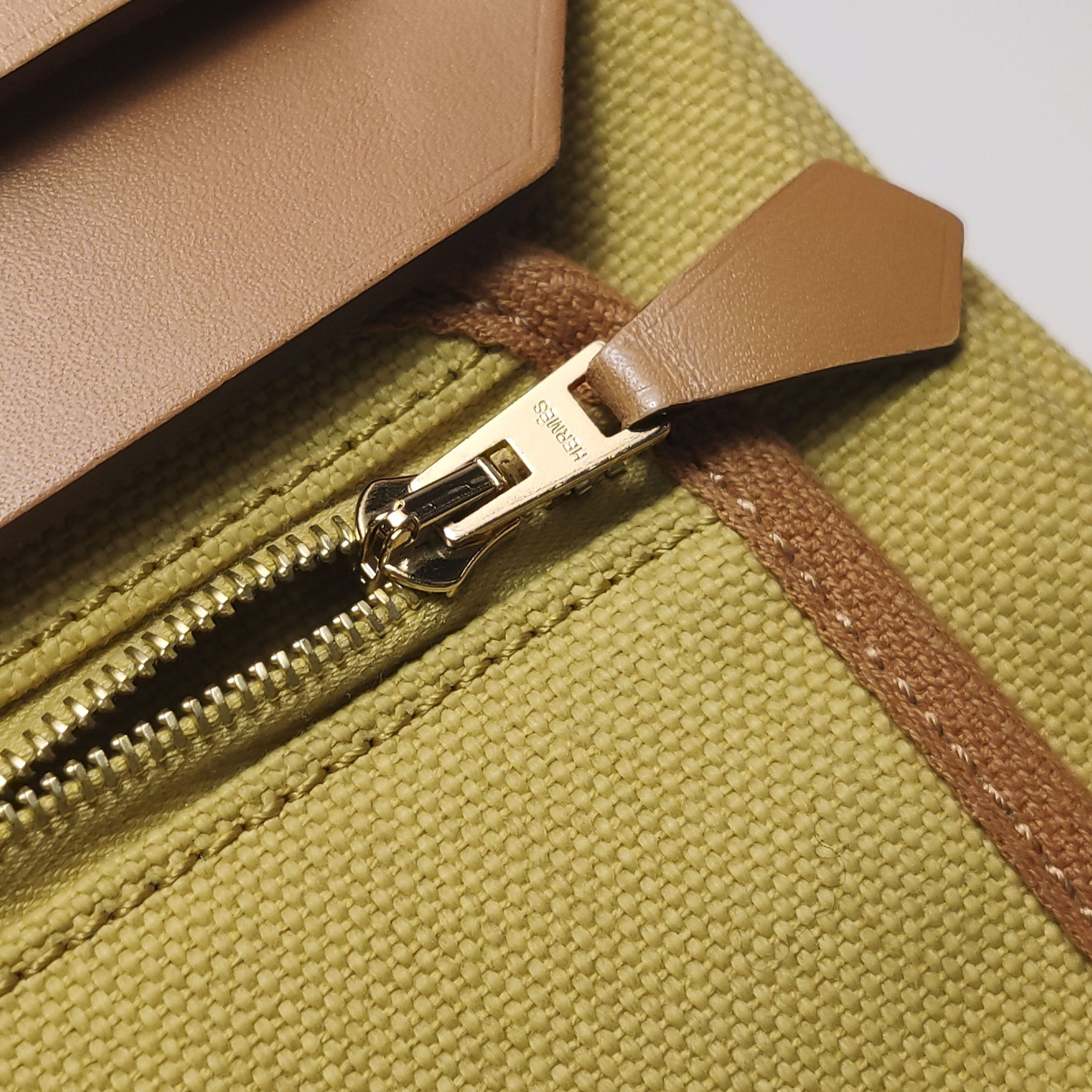 Hermes Hermes Women os Shoulder Bags Size ONE SIZE - 15 Thumbnail