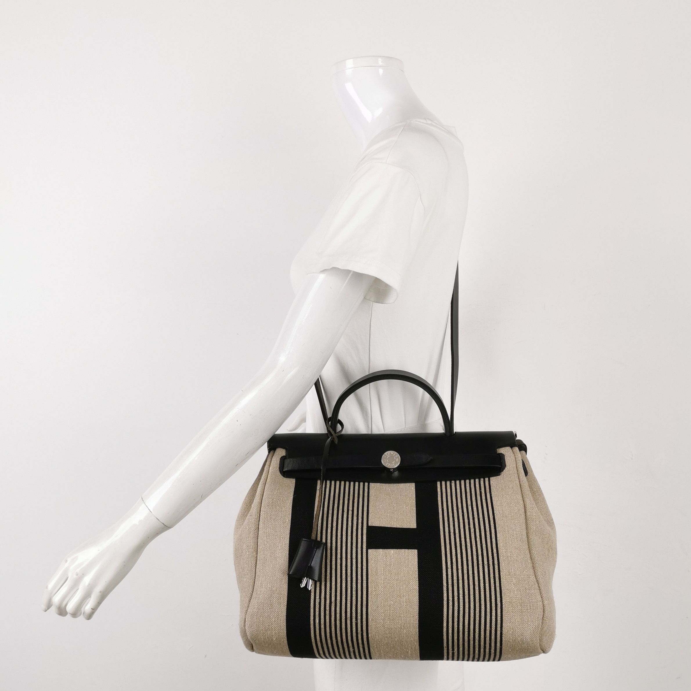 Hermes Hermes Women os Shoulder Bags Size ONE SIZE - 2 Thumbnail