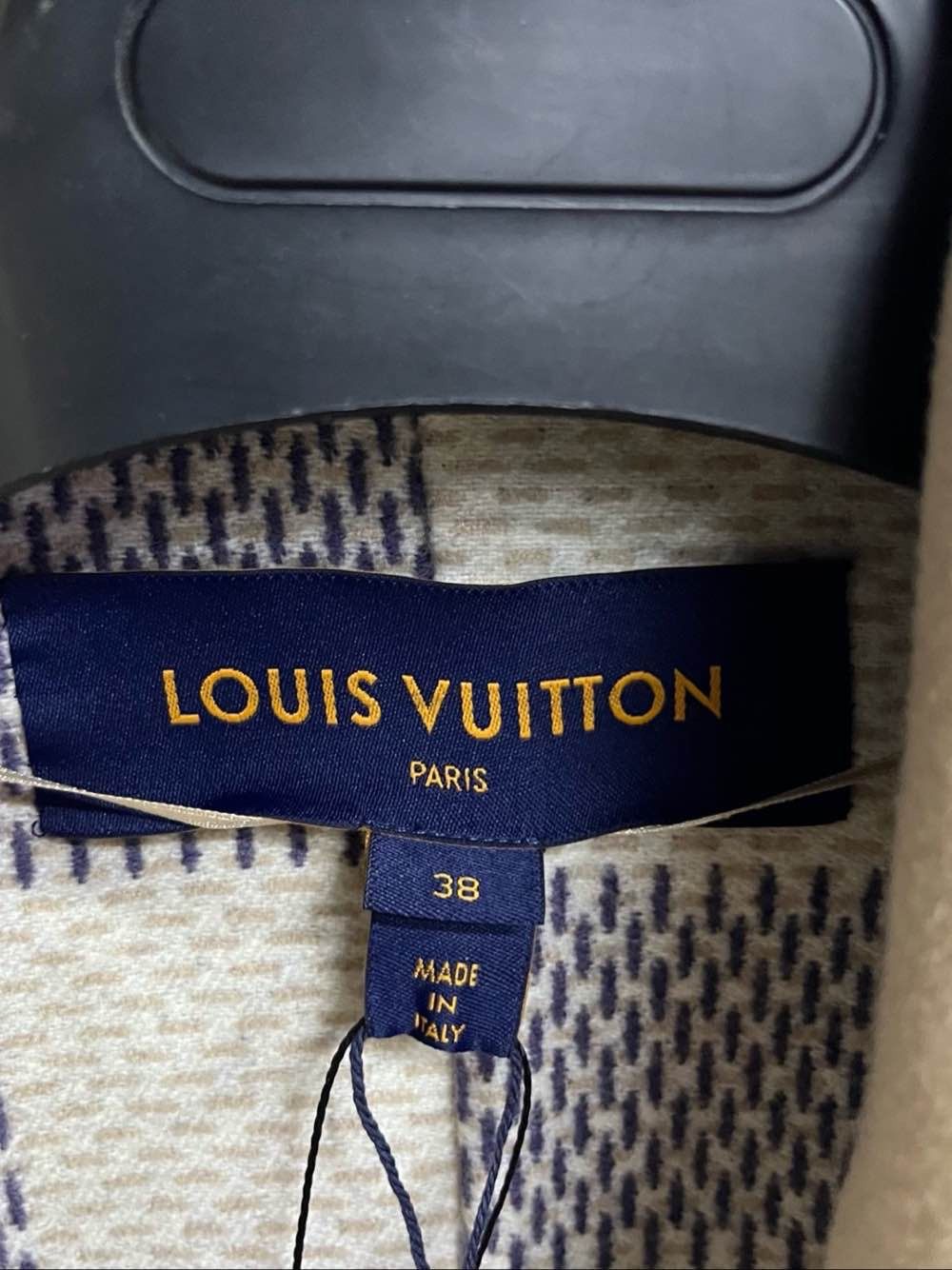 Louis Vuitton Louis Vuitton Wool Blend Belted Coat Size 38 Size S / US 4 / IT 40 - 3 Thumbnail