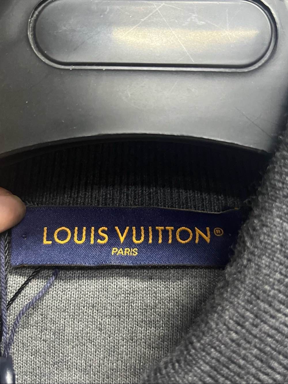 Louis Vuitton Louis Vuitton Monogram Zipper Knit Jacket Size M Size US M / EU 48-50 / 2 - 3 Thumbnail