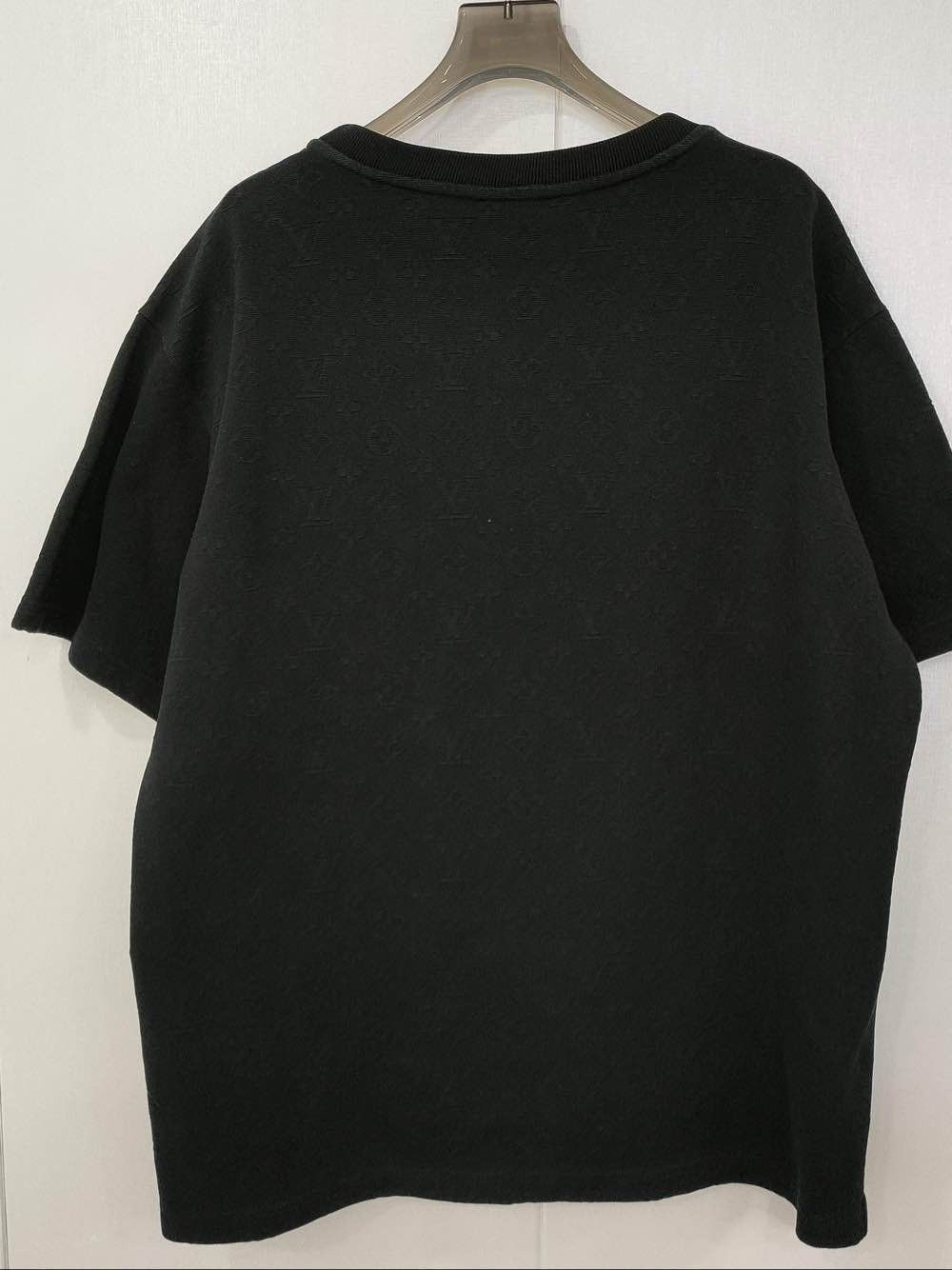 Louis Vuitton Louis Vuitton Monogram Pocket T-Shirt Size L Size US L / EU 52-54 / 3 - 2 Thumbnail