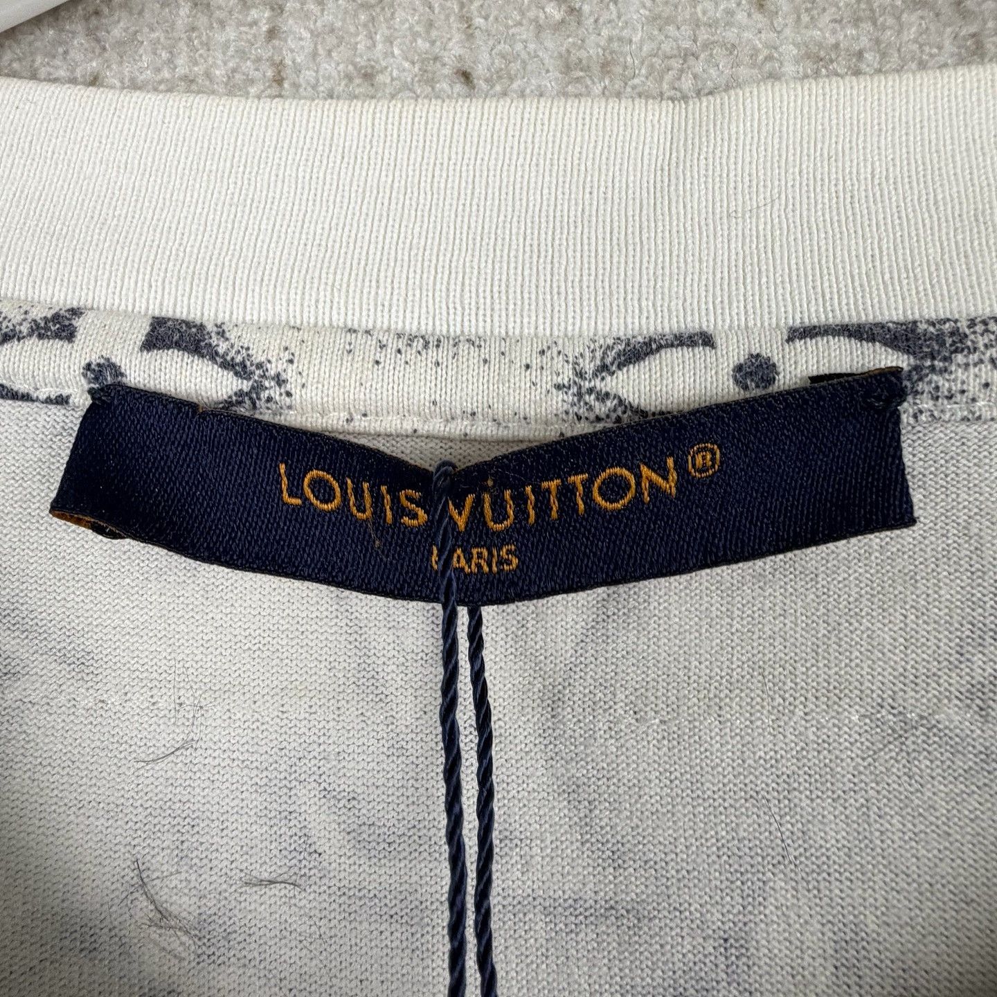 Louis Vuitton Louis Vuitton Monogram All-Over Print T-Shirt Size XL Size US XL / EU 56 / 4 - 3 Thumbnail