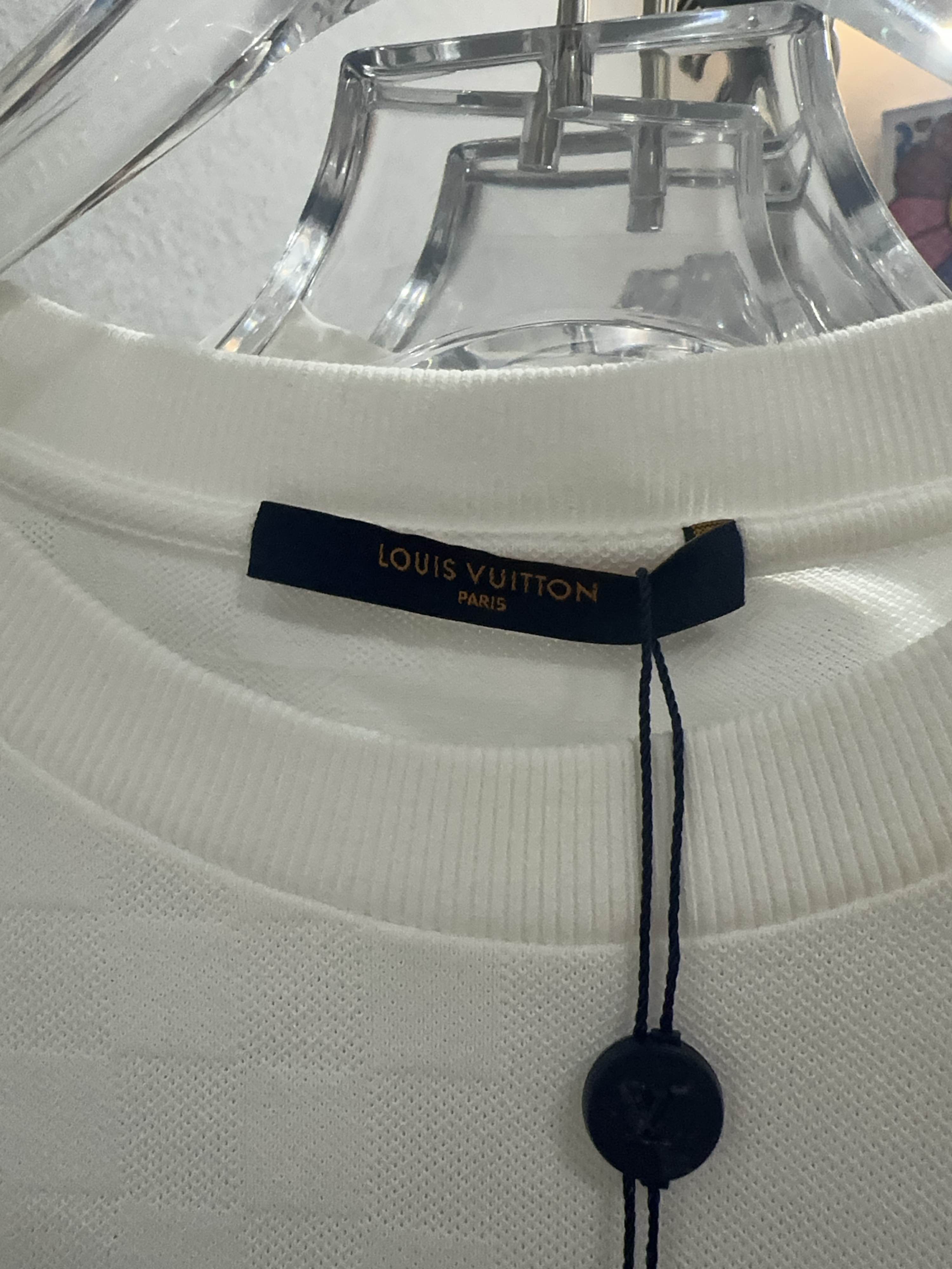 Louis Vuitton Louis Vuitton Pocket T-Shirt Size L Size US L / EU 52-54 / 3 - 3 Thumbnail