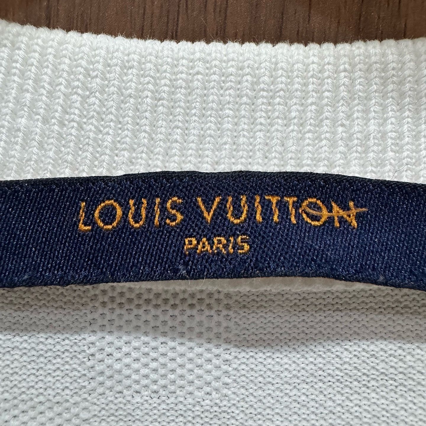 Louis Vuitton Louis Vuitton Checkerboard Pocket T-Shirt Size S Size US S / EU 44-46 / 1 - 3 Thumbnail
