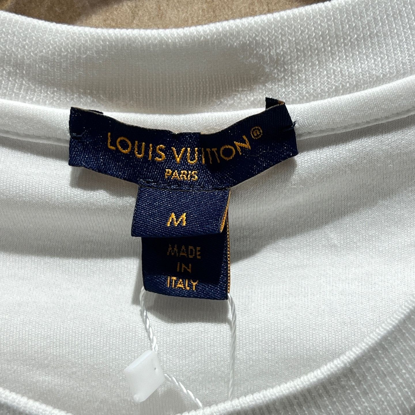 Louis Vuitton Louis Vuitton Monogram Pocket T-Shirt Size M Size US M / EU 48-50 / 2 - 3 Thumbnail