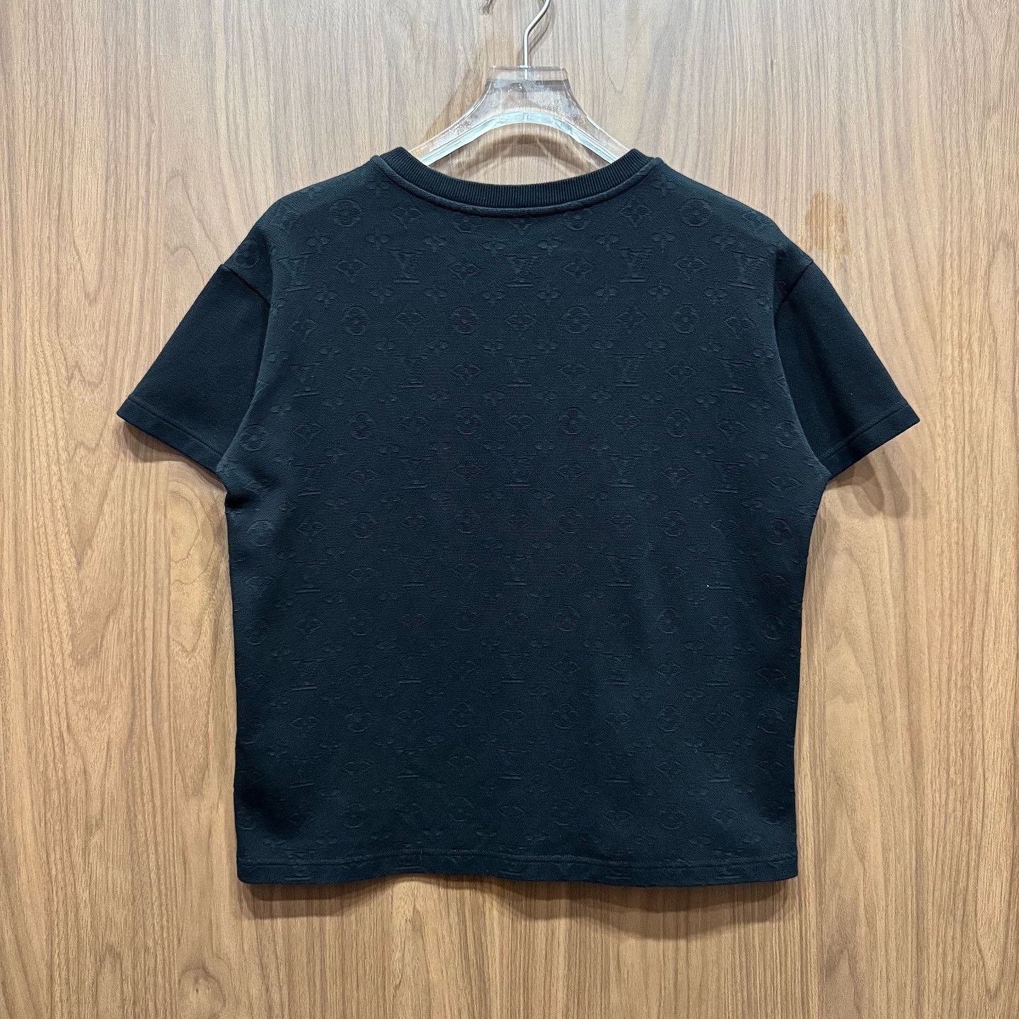 Louis Vuitton Louis Vuitton Monogram Pocket T-Shirt Size XS Size US XS / EU 42 / 0 - 2 Thumbnail