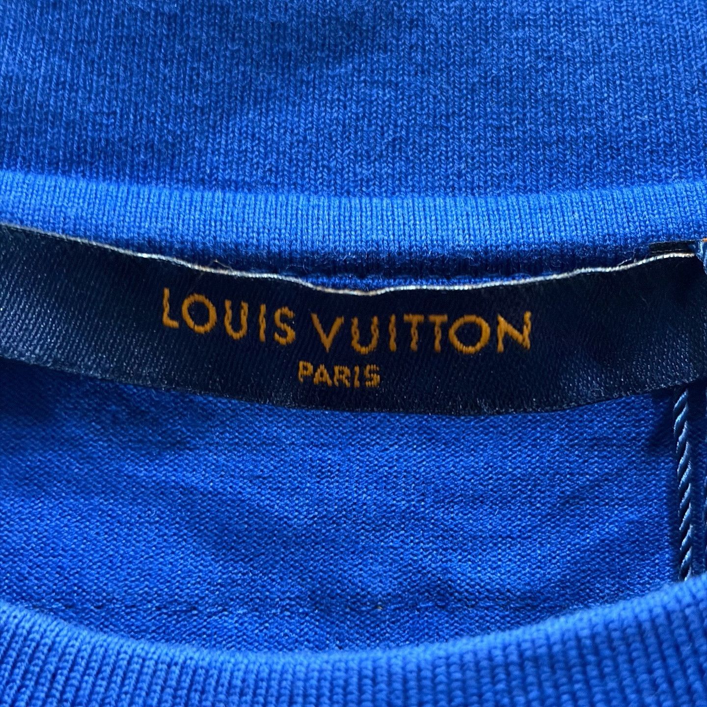 Louis Vuitton Louis Vuitton Logo T-Shirt Size L Size US L / EU 52-54 / 3 - 3 Thumbnail
