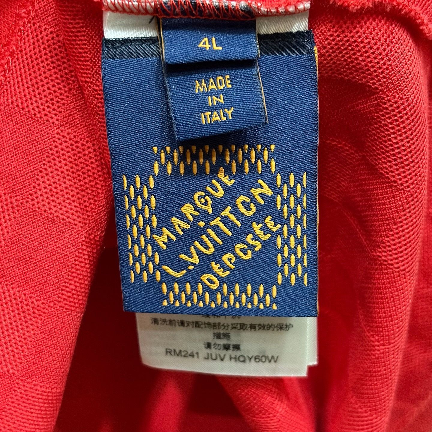 Louis Vuitton Louis Vuitton Damier Logo Patch T-Shirt Size XL Size US XL / EU 56 / 4 - 4 Thumbnail