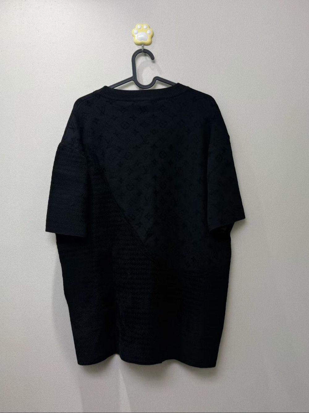 Louis Vuitton Louis Vuitton Monogram Knit Short Sleeve T-Shirt Size XL Size US XL / EU 56 / 4 - 2 Thumbnail