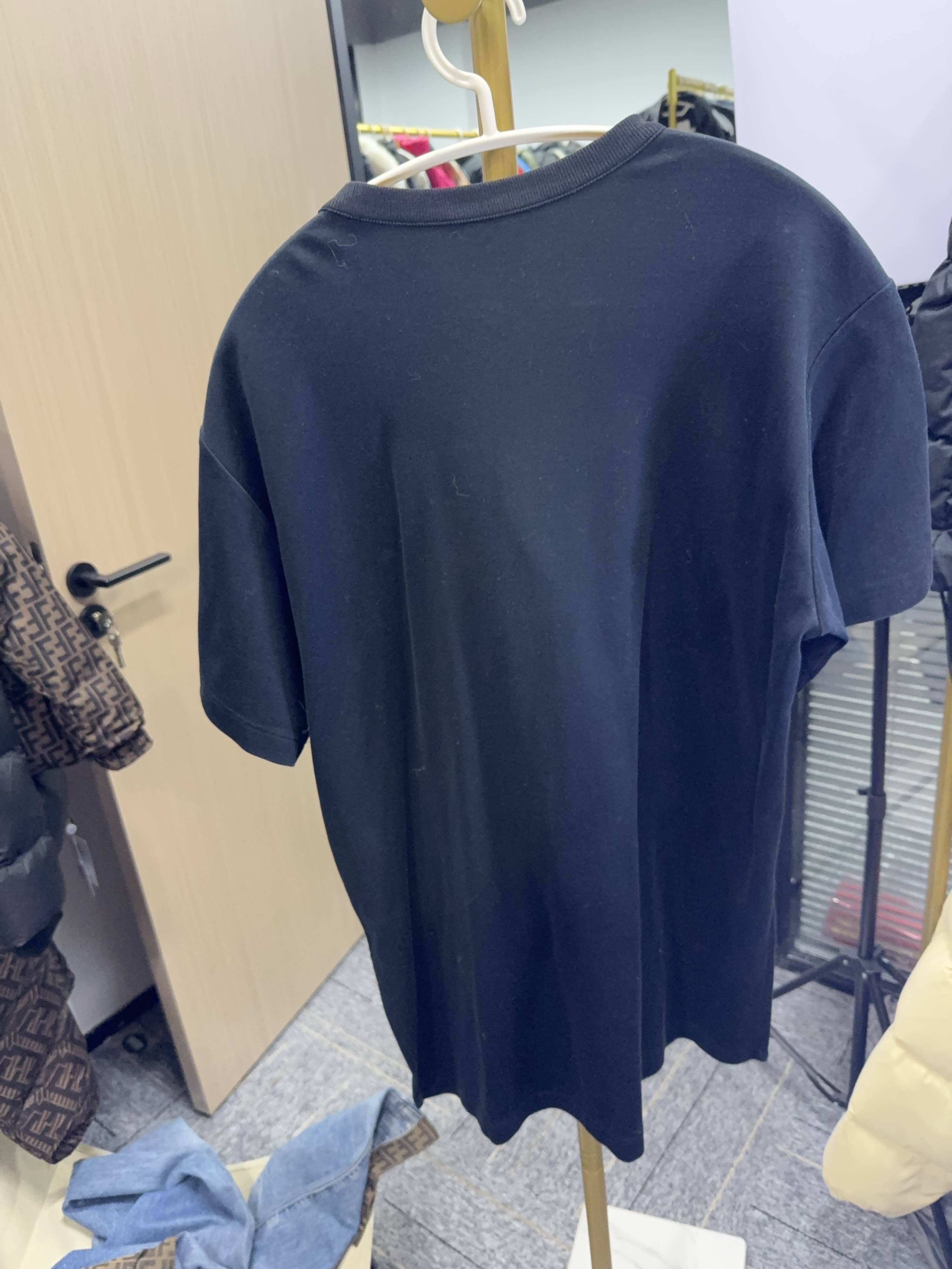 Louis Vuitton Louis Vuitton Playing Card Motif T-Shirt Size L Size L / US 10 / IT 46 - 2 Thumbnail