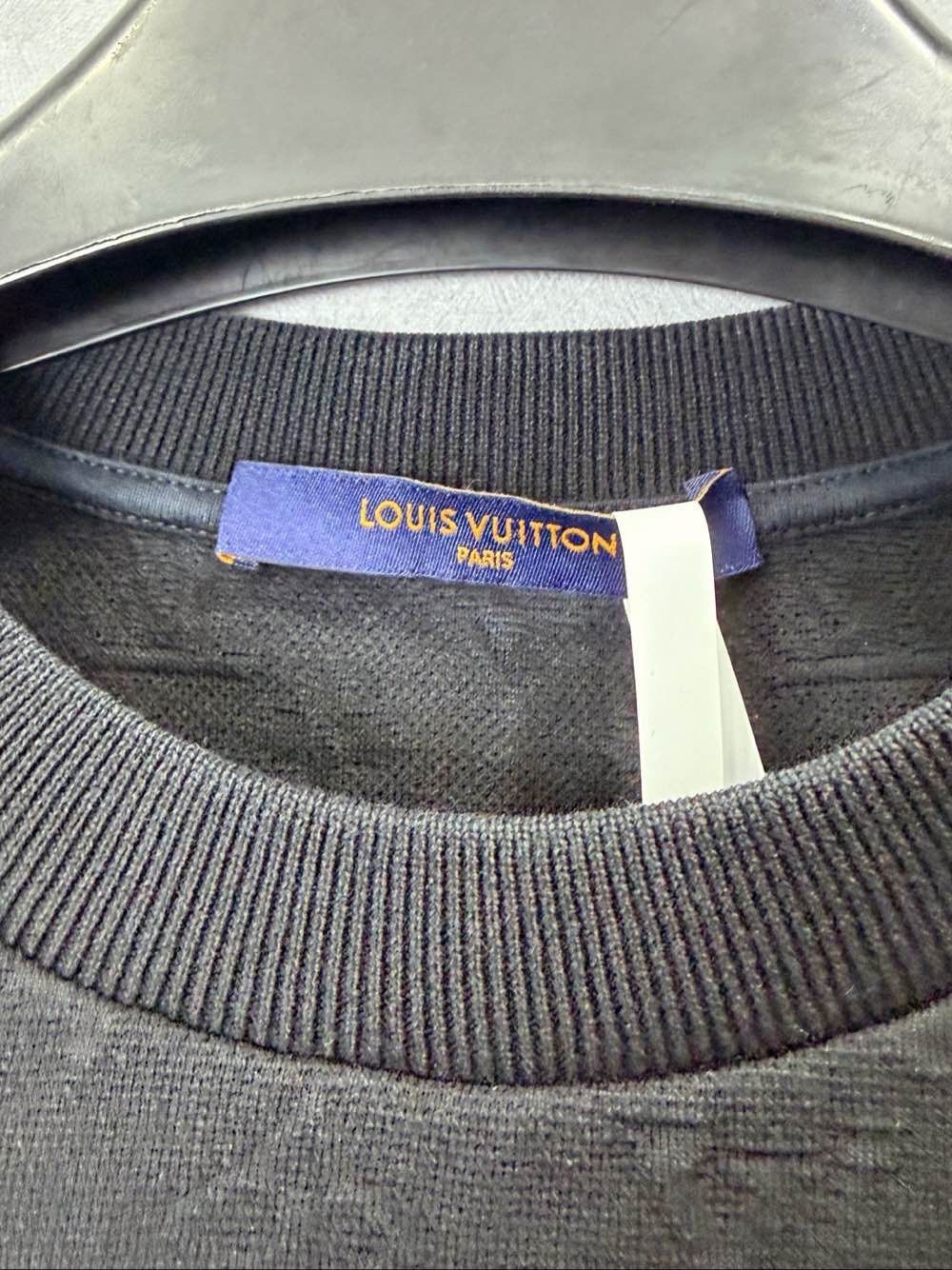 Louis Vuitton Louis Vuitton Monogram Pocket T-Shirt Size M Size US M / EU 48-50 / 2 - 3 Thumbnail