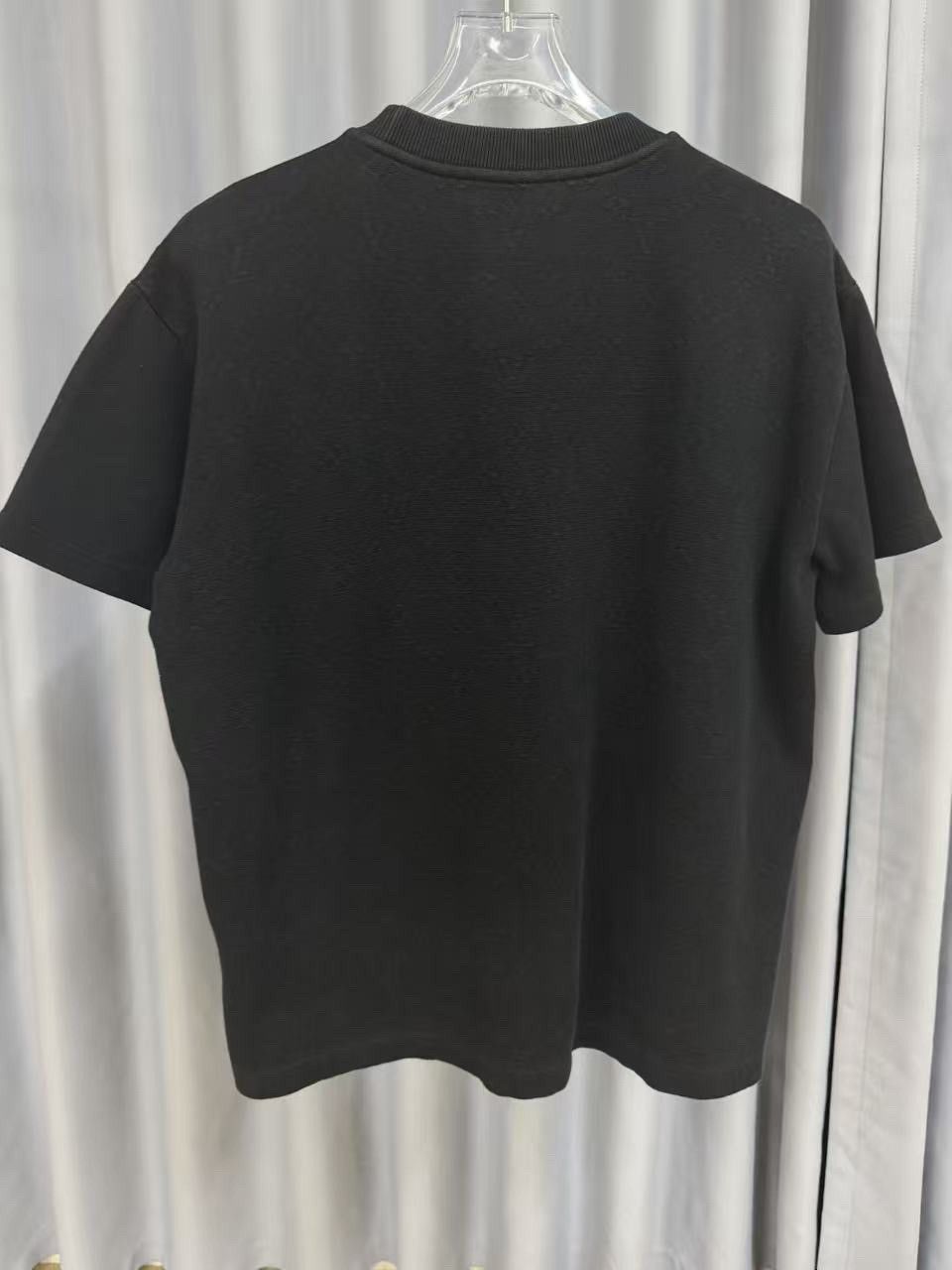 Louis Vuitton Louis Vuitton Monogram Pocket T-Shirt Size L Size US L / EU 52-54 / 3 - 2 Thumbnail
