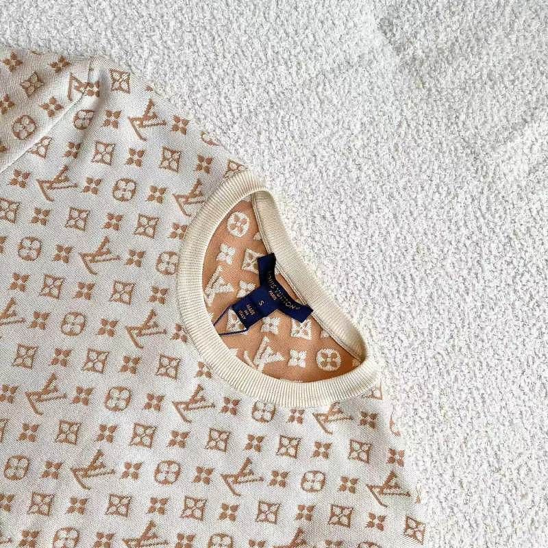 Louis Vuitton Louis Vuitton Monogram Short Sleeve T-Shirt Size S Size S / US 4 / IT 40 - 3 Thumbnail