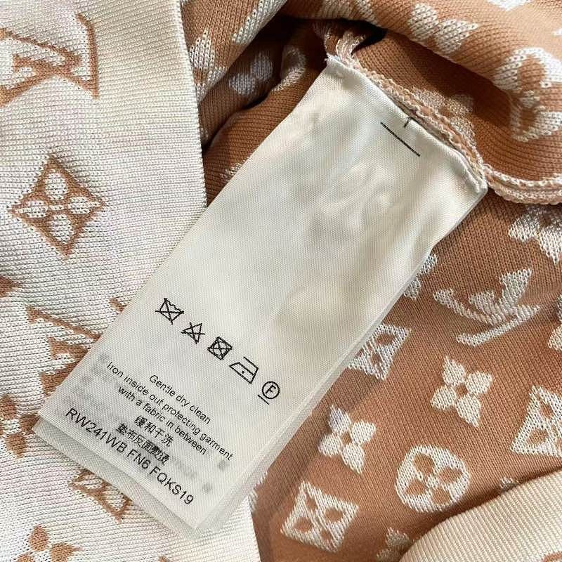 Louis Vuitton Louis Vuitton Monogram Short Sleeve T-Shirt Size S Size S / US 4 / IT 40 - 4 Thumbnail
