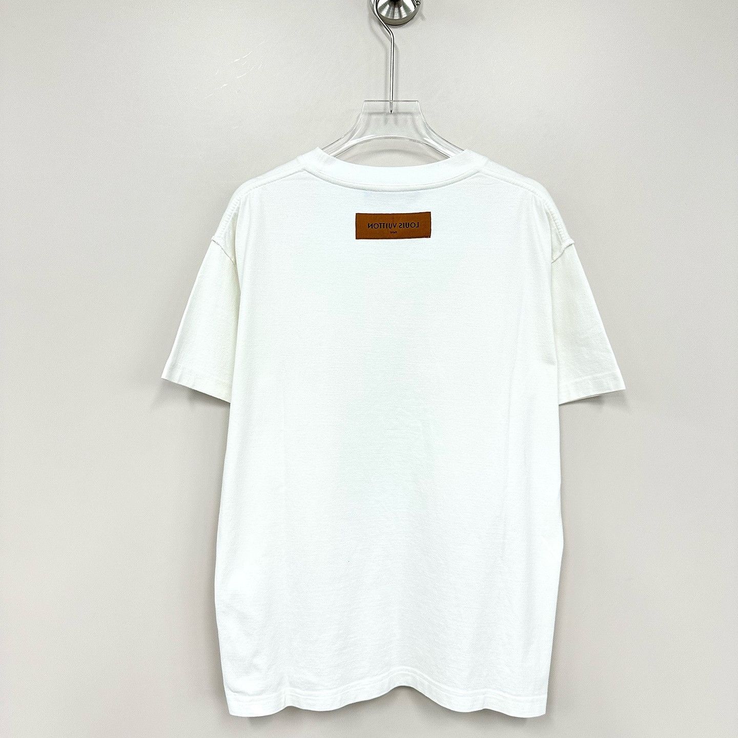 Louis Vuitton Louis Vuitton Logo Embossed T-Shirt XS Size US XS / EU 42 / 0 - 2 Thumbnail