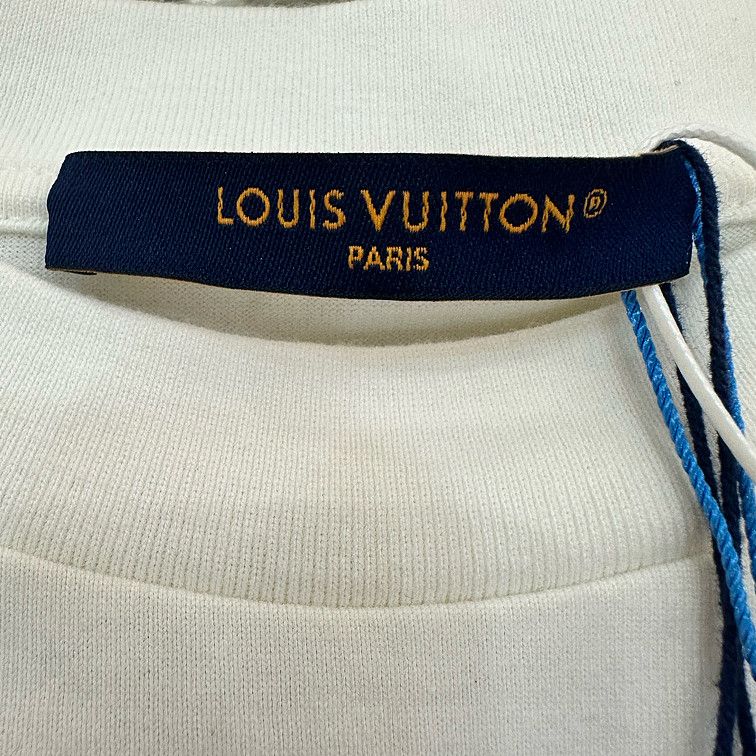 Louis Vuitton Louis Vuitton Embossed Logo T-Shirt Size L Size US L / EU 52-54 / 3 - 3 Thumbnail