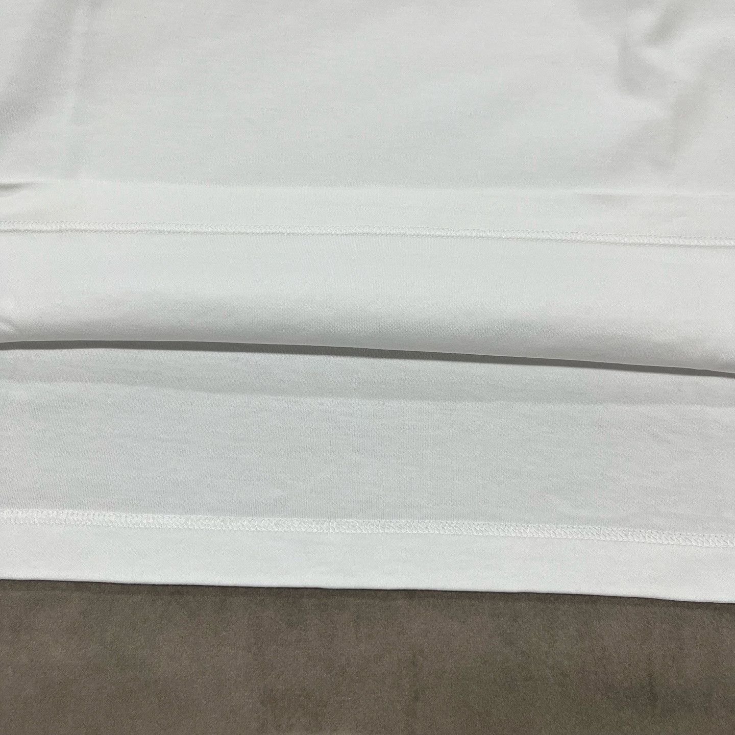 Louis Vuitton Louis Vuitton Chain Detail T-Shirt Size S Size S / US 4 / IT 40 - 6 Thumbnail